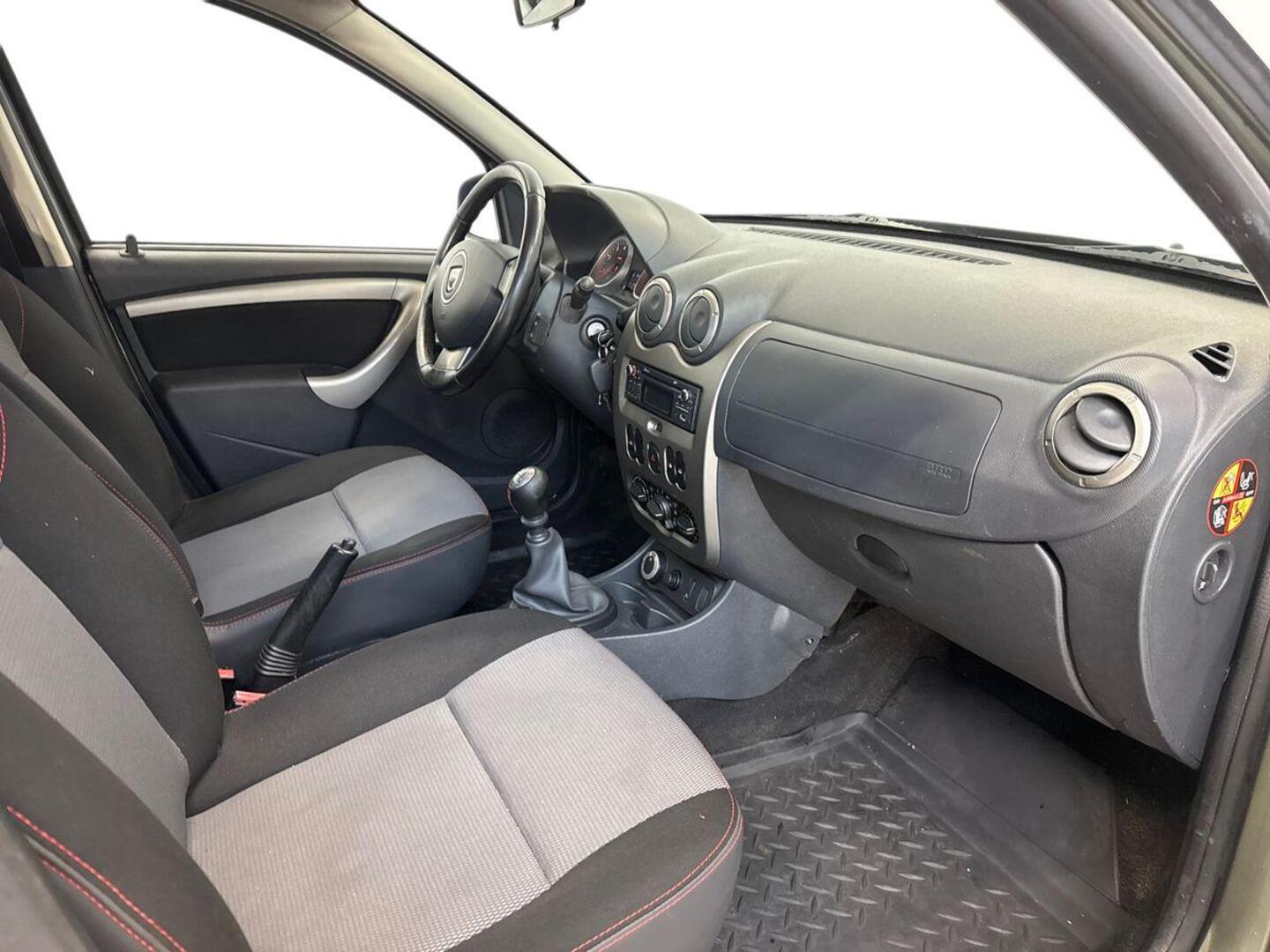 DACIA Duster 2013