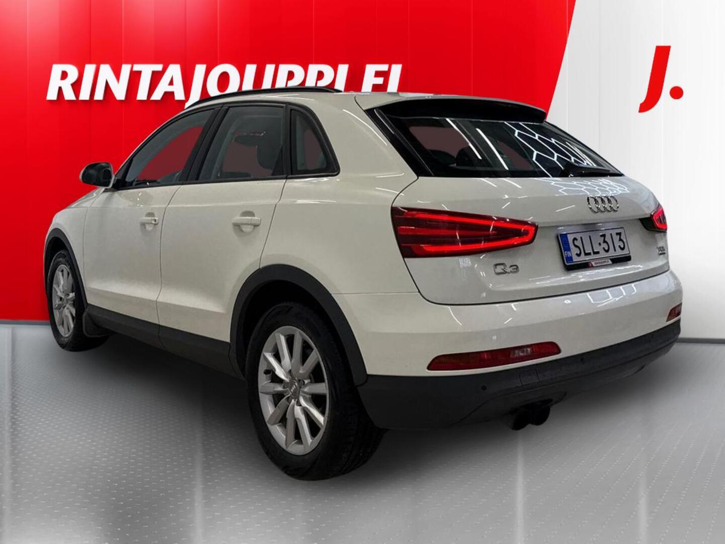AUDI Q3 2