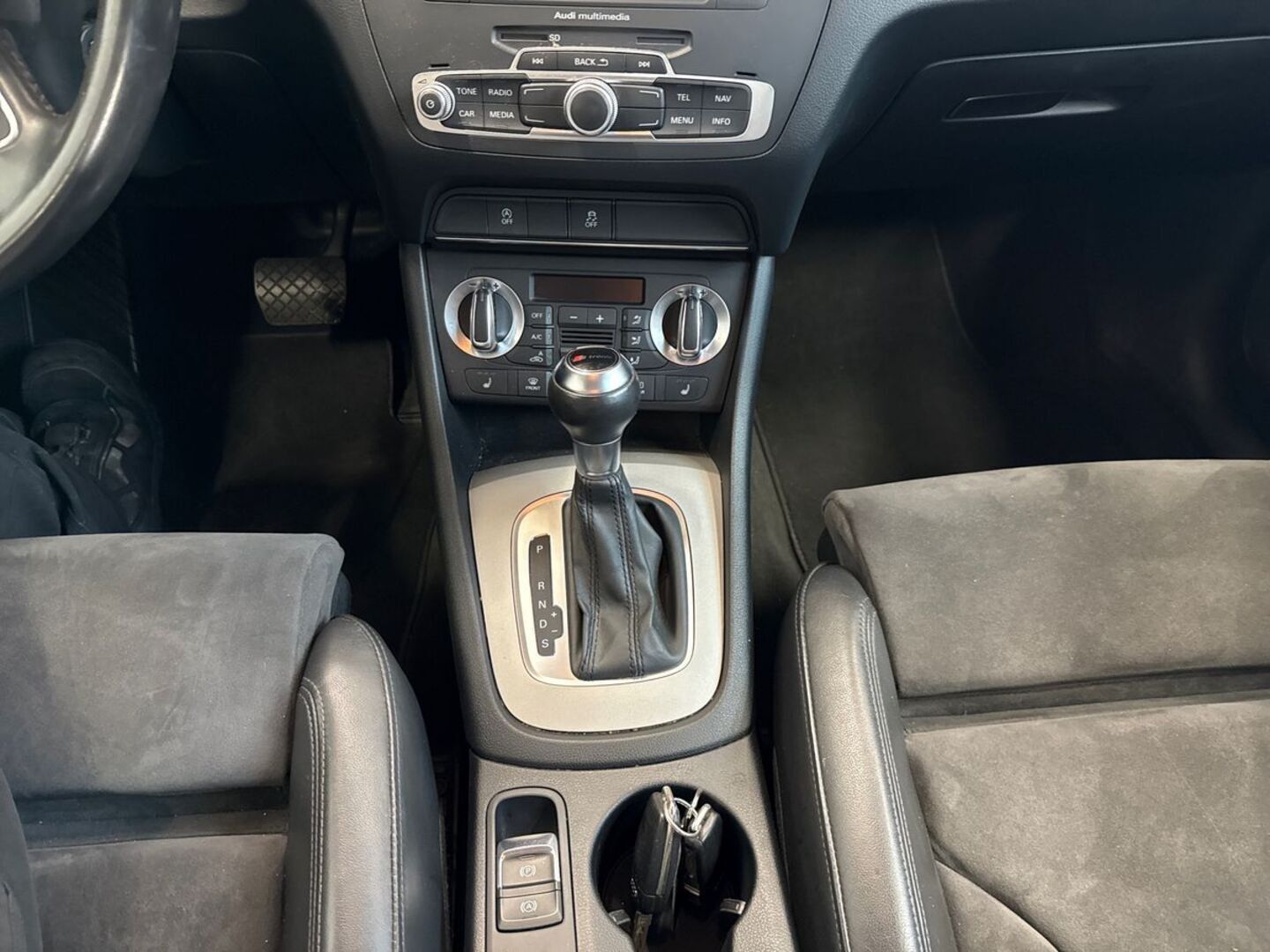 AUDI Q3 24