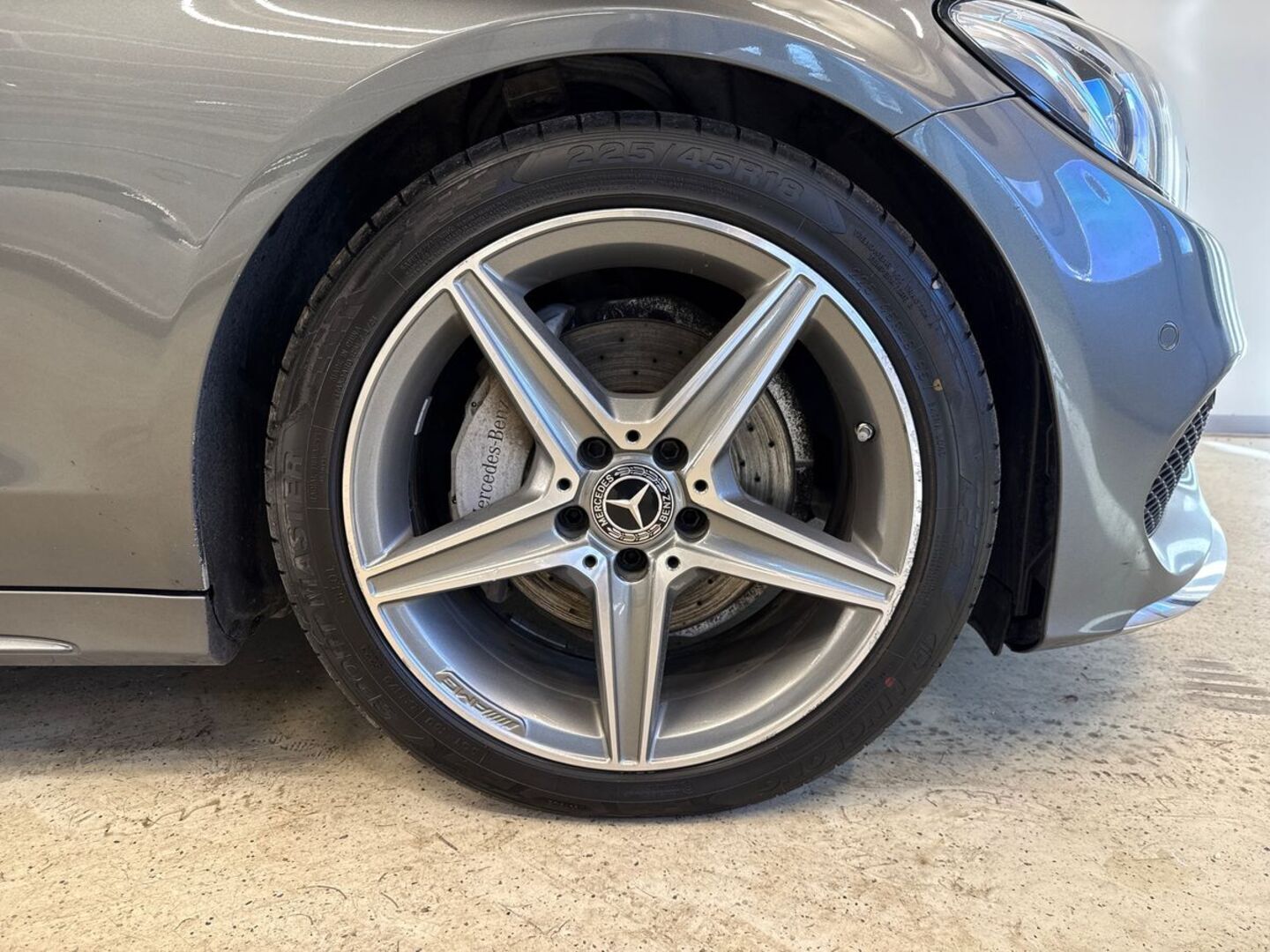 MERCEDES-BENZ C 15