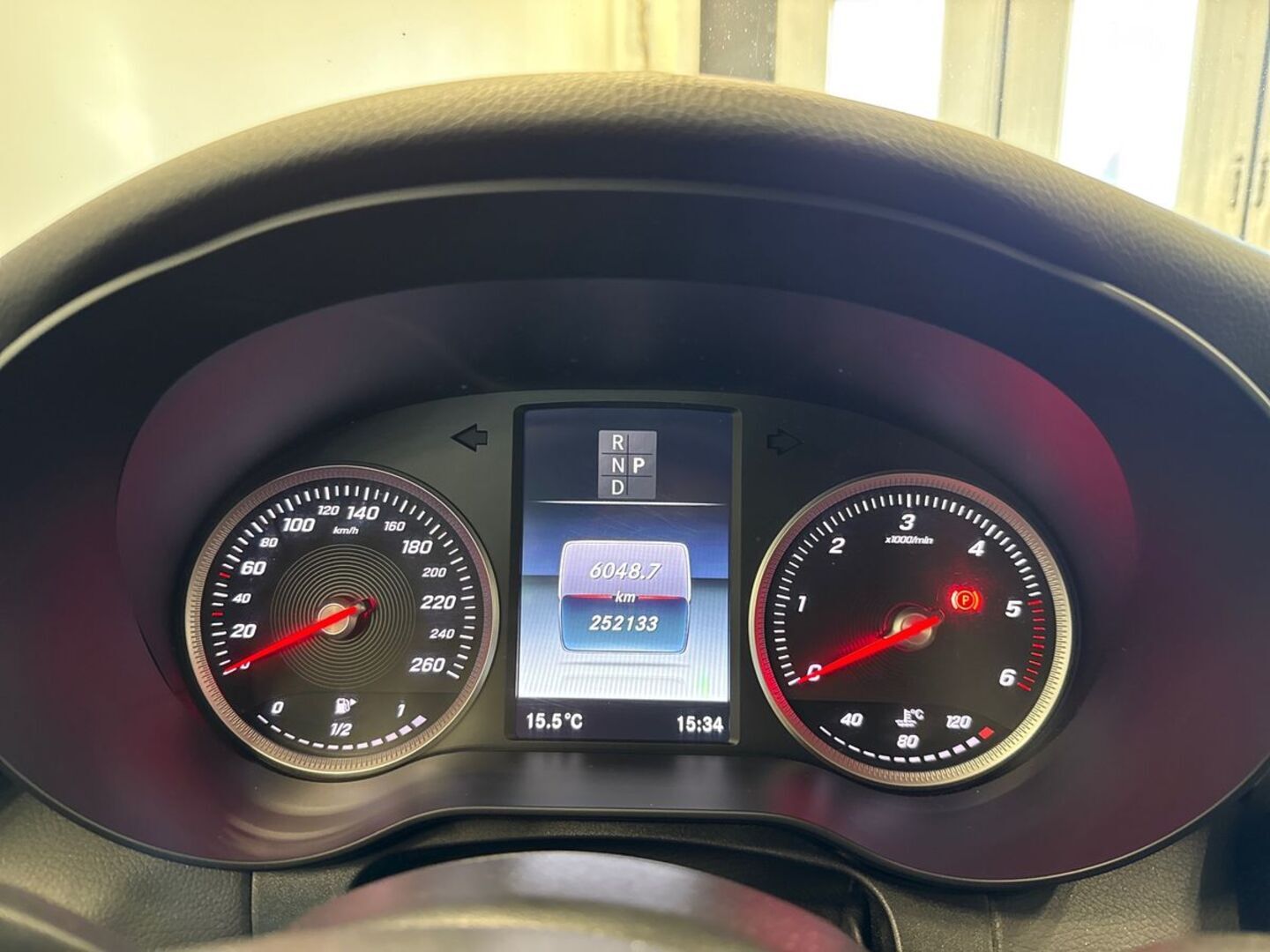 MERCEDES-BENZ C 26
