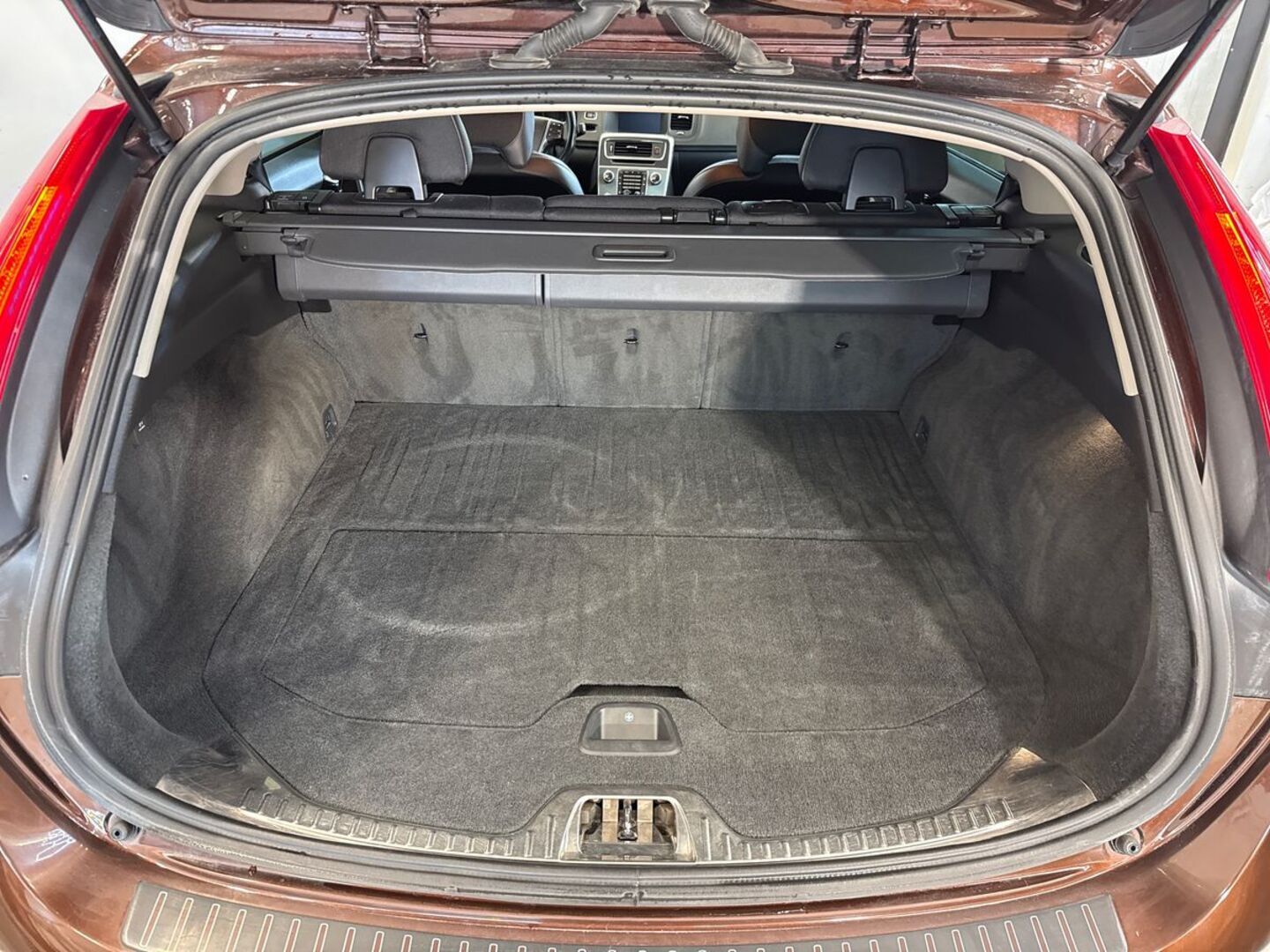 VOLVO V60 Cross Country 2015
