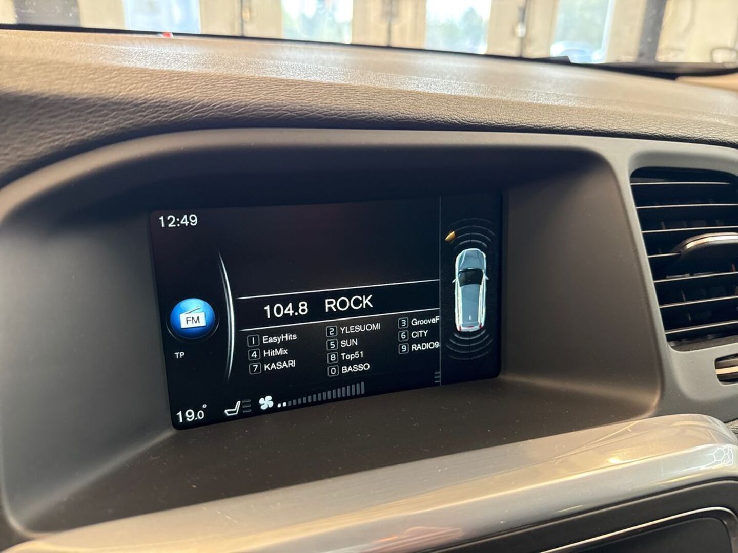VOLVO V60 Cross Country 2015