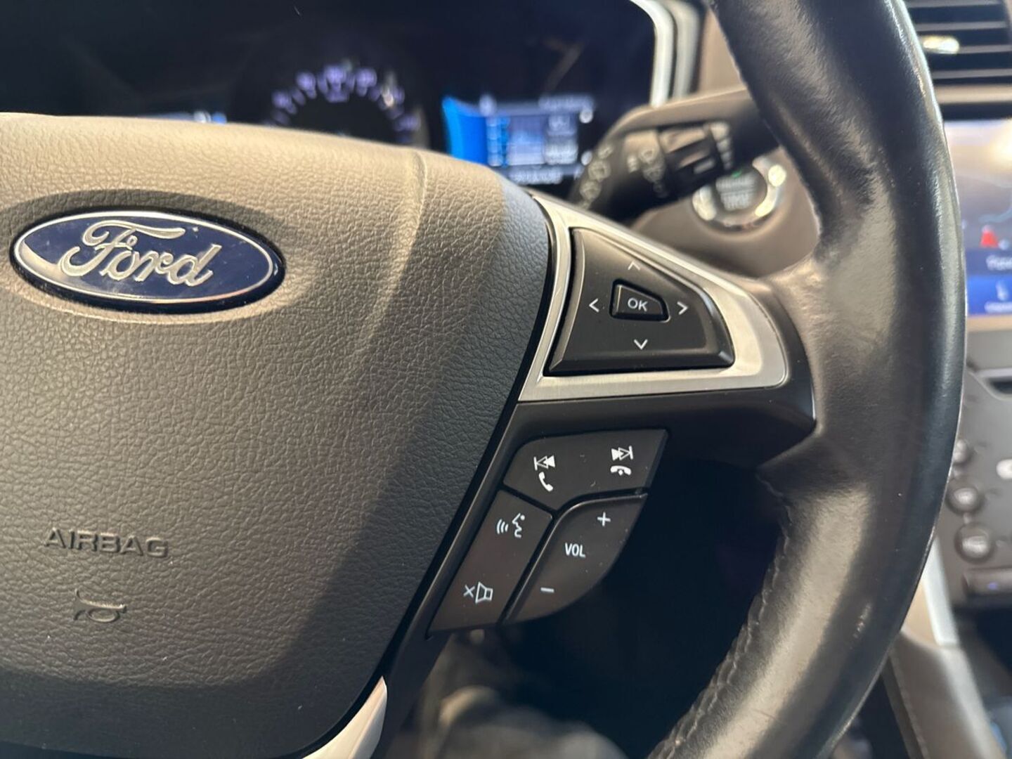 FORD Mondeo 2020