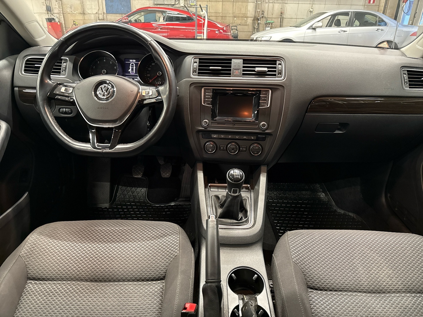 VOLKSWAGEN Jetta 2015