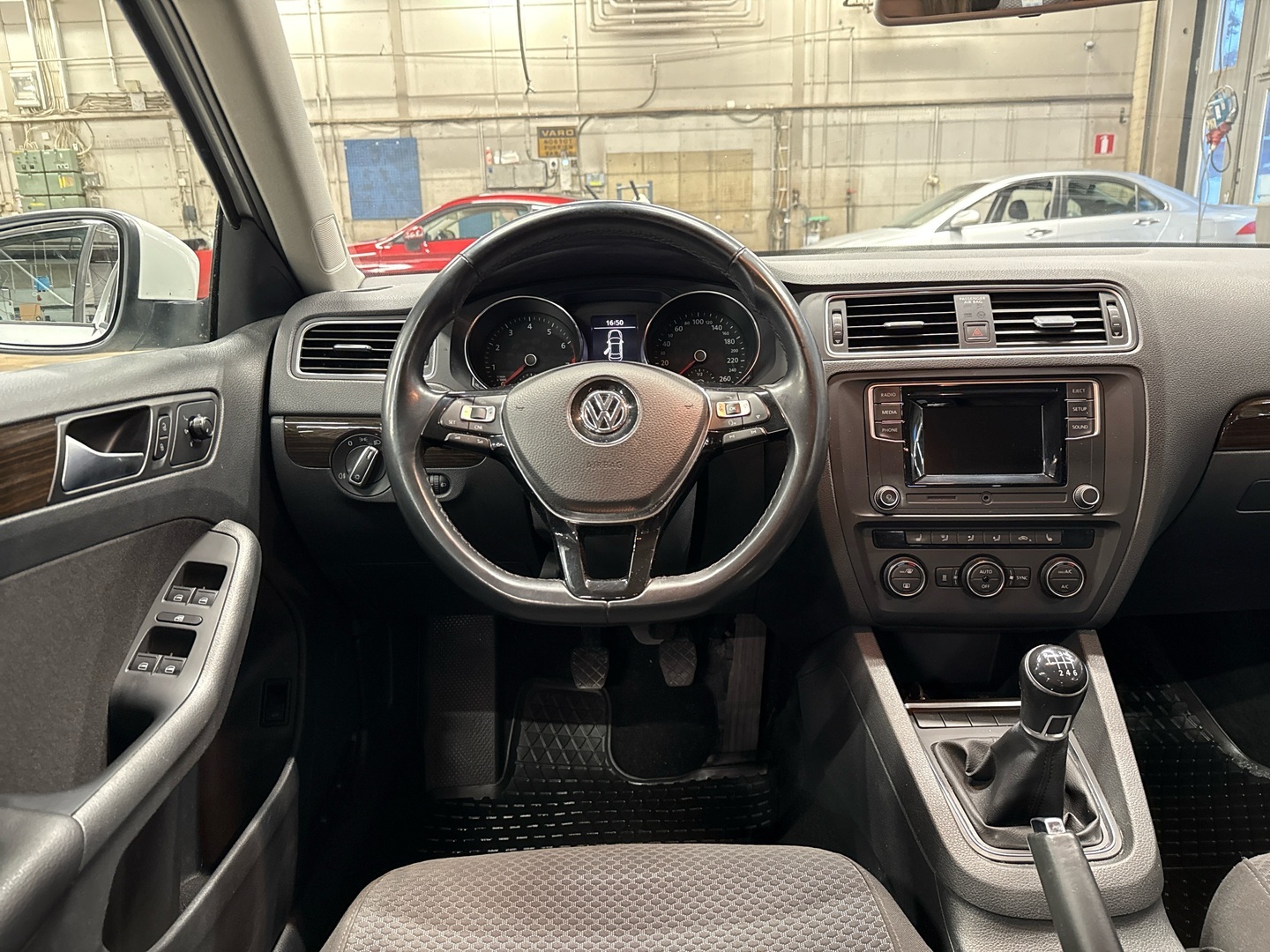 VOLKSWAGEN Jetta 2015