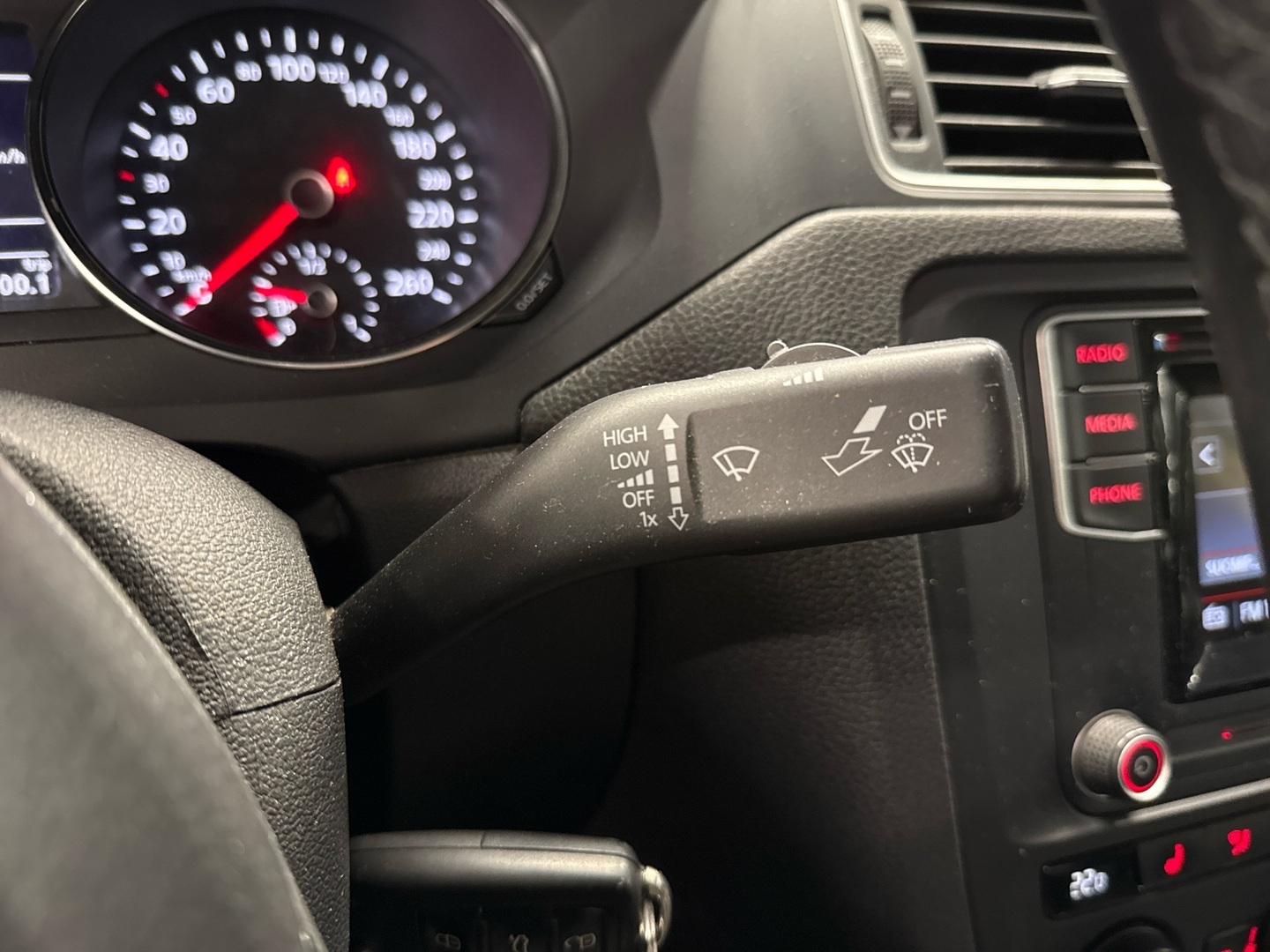 VOLKSWAGEN Jetta 2015