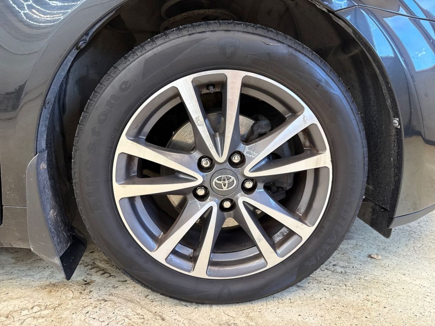 TOYOTA Avensis 2013