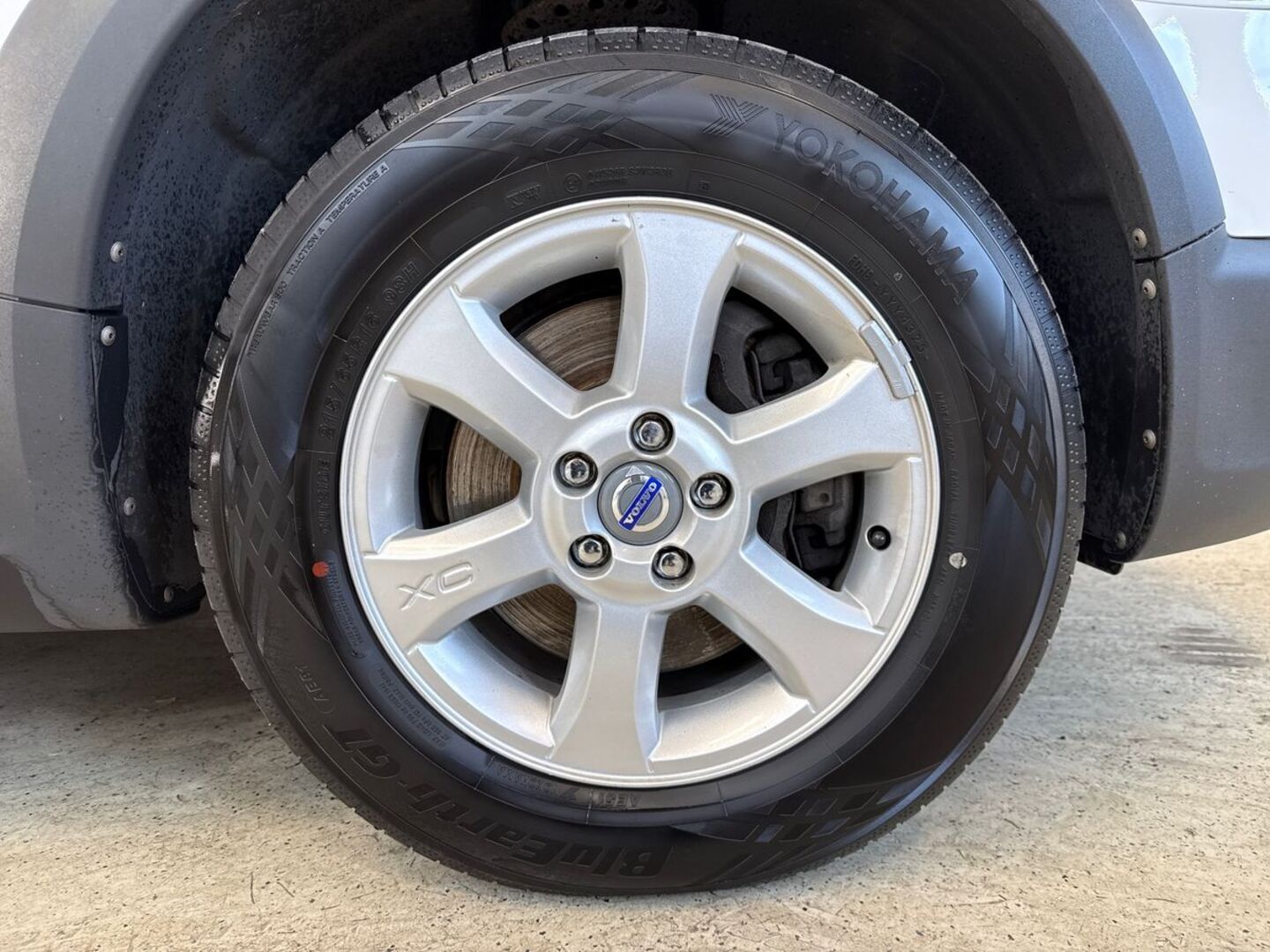 VOLVO XC70 15