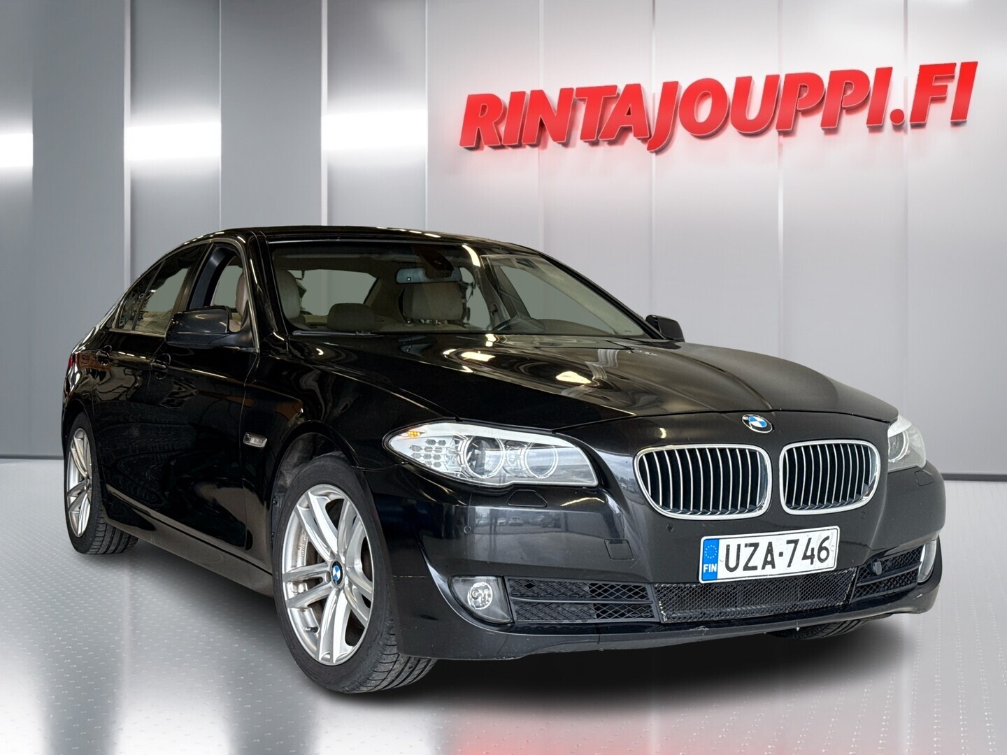 BMW 520 2011