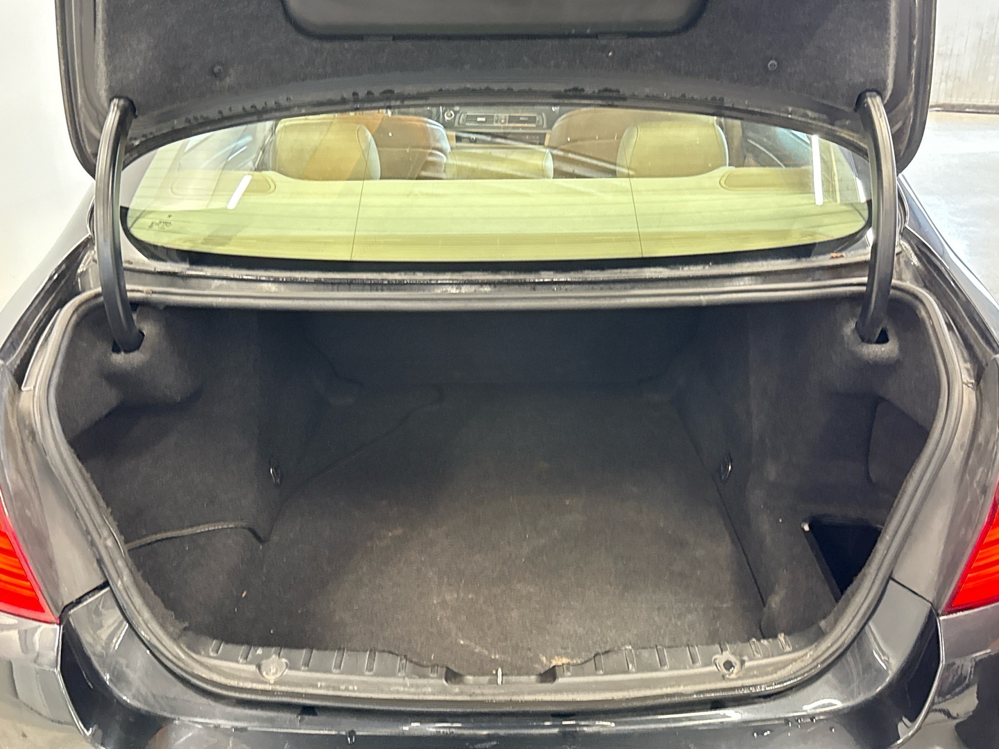 BMW 520 2011