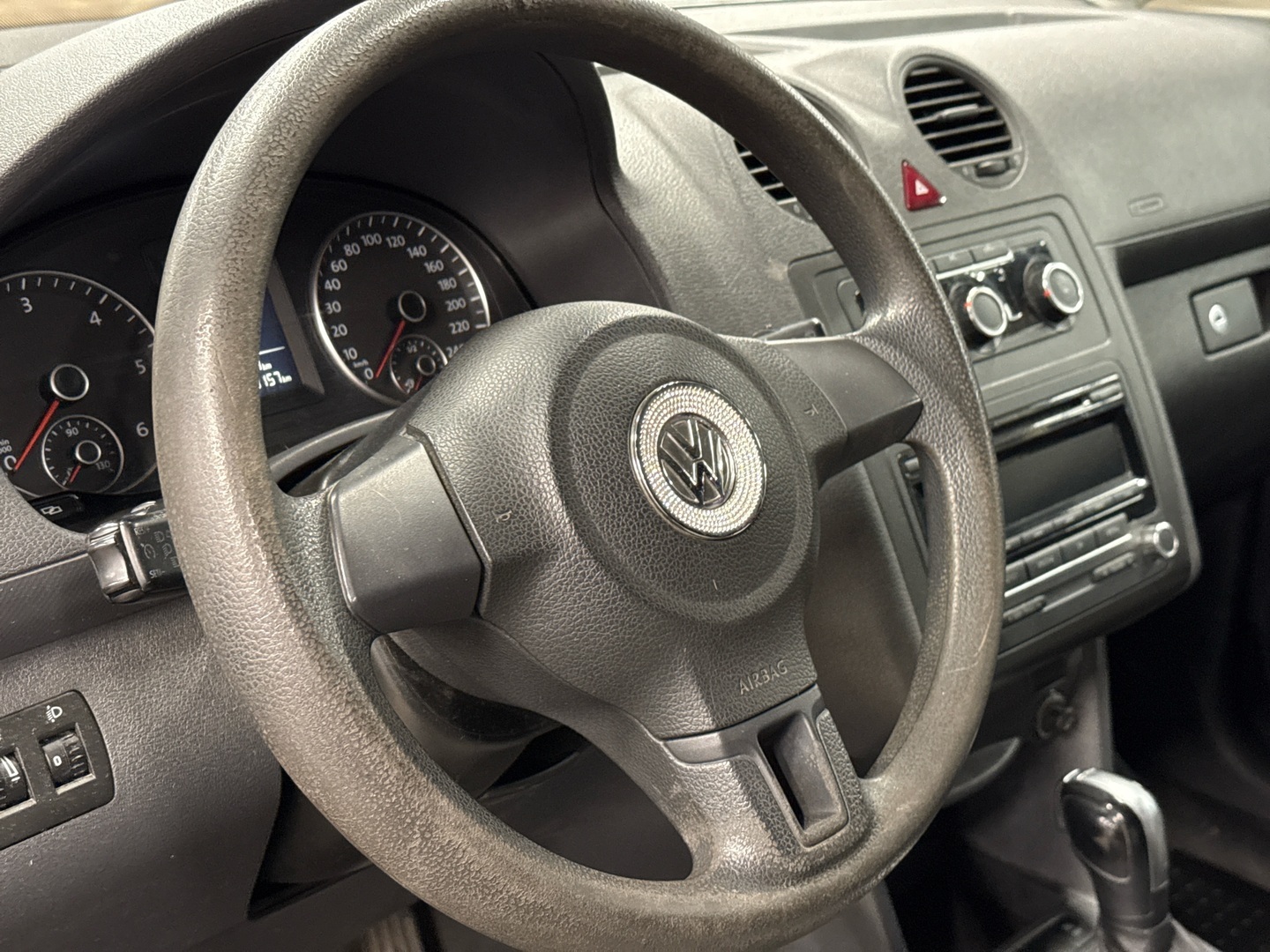 VOLKSWAGEN Caddy 2012