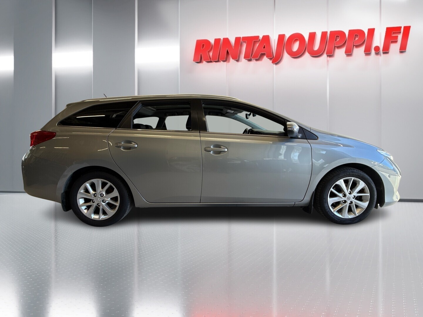 TOYOTA Auris 2014