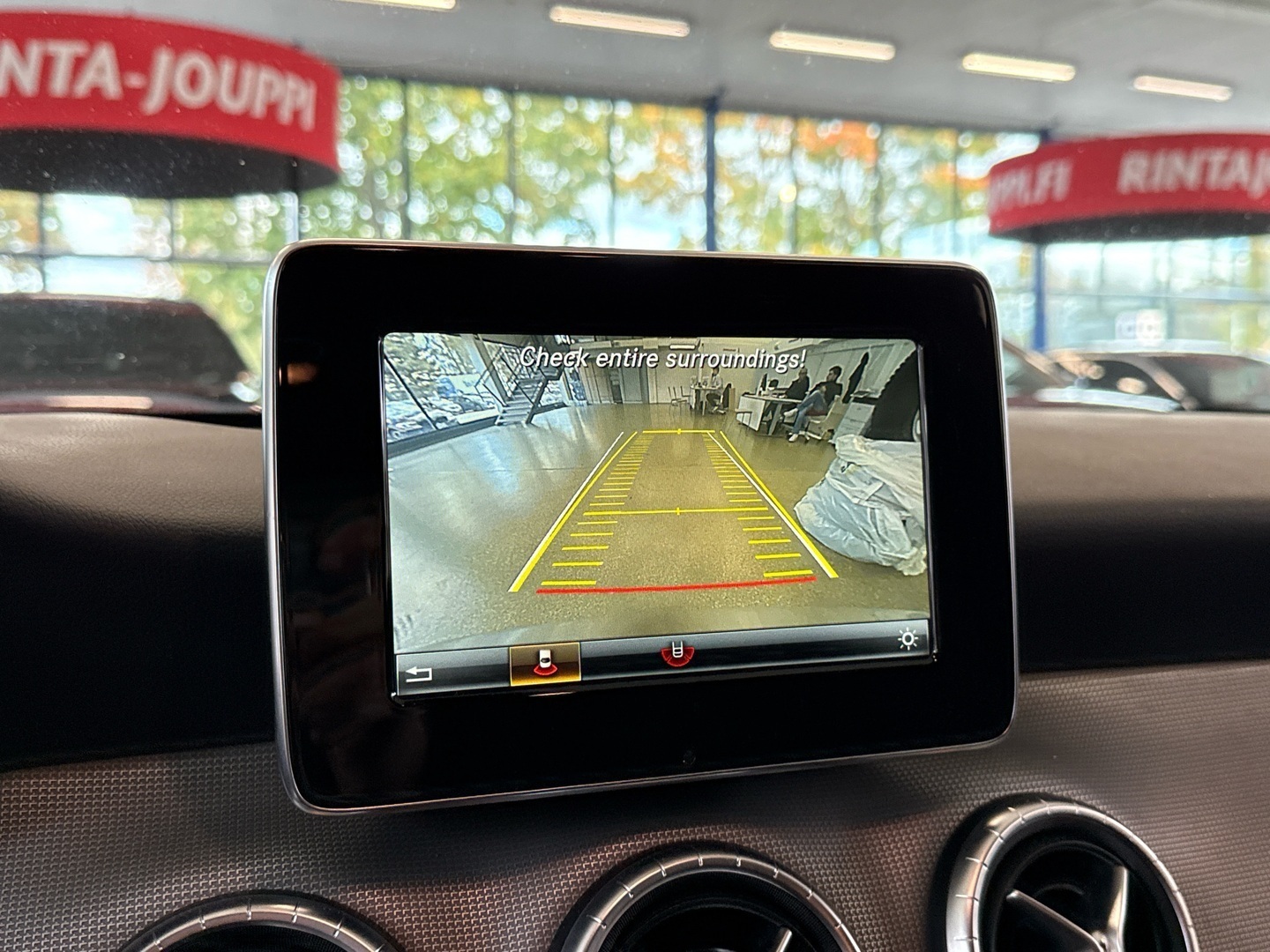 MERCEDES-BENZ CLA 2017