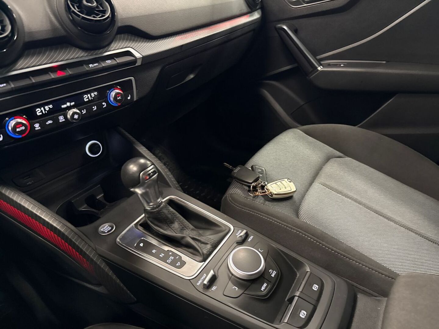 AUDI Q2 2017