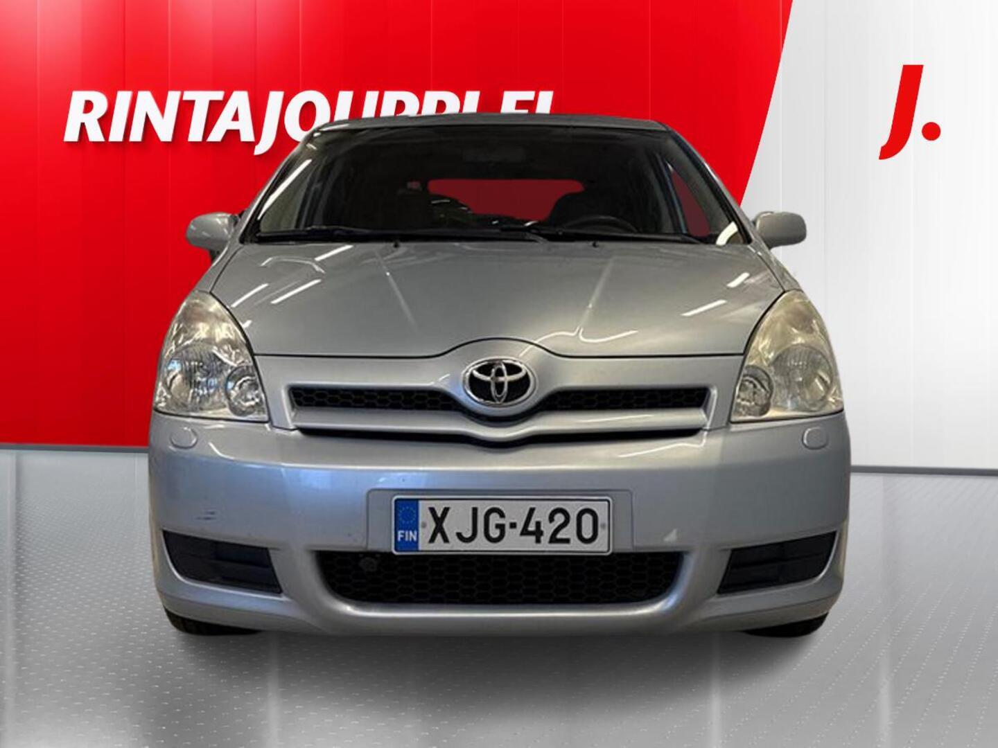TOYOTA Corolla Verso 2005