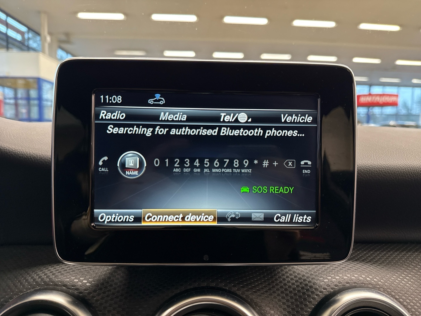 MERCEDES-BENZ A 2018