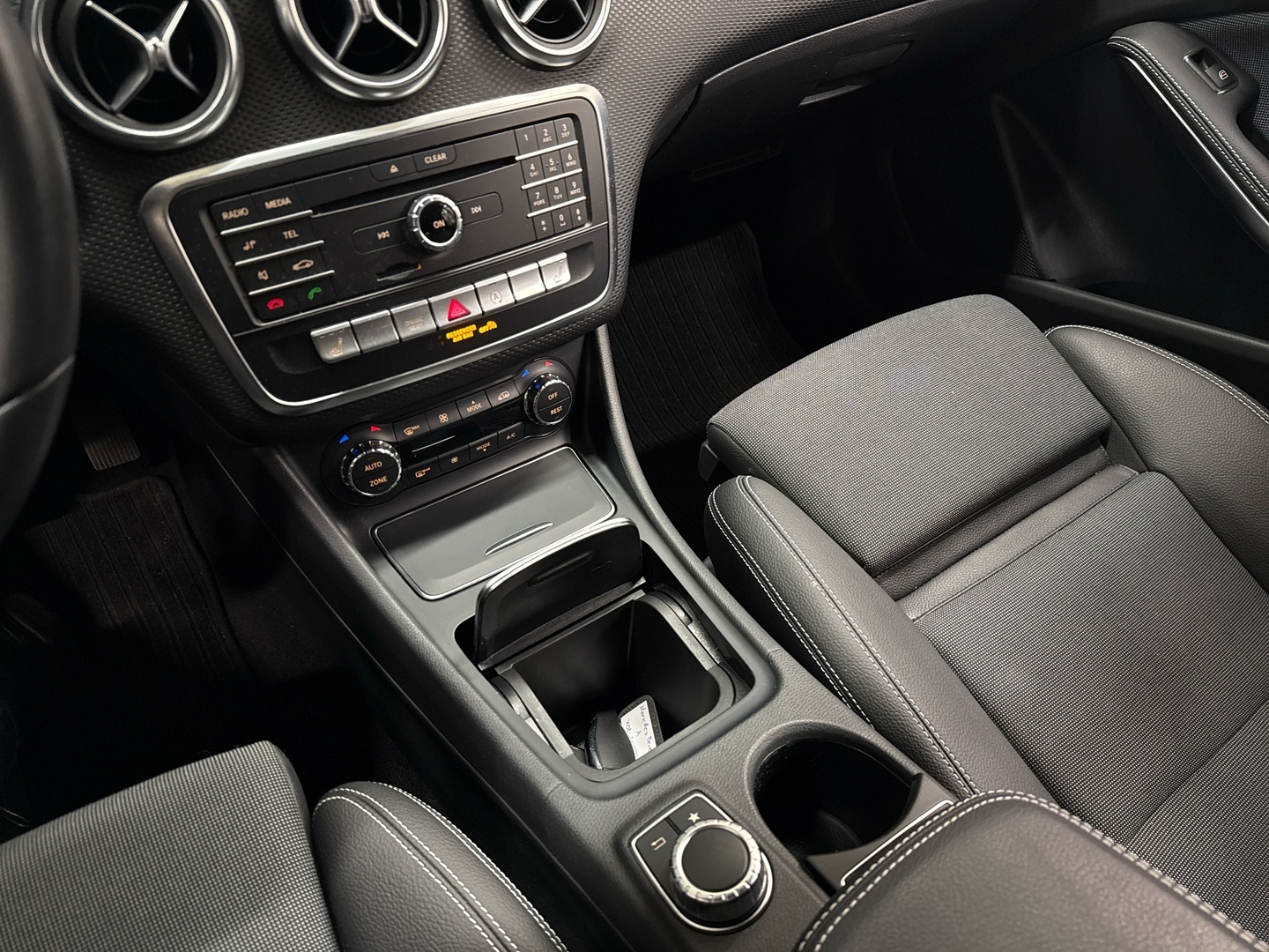 MERCEDES-BENZ A 2018