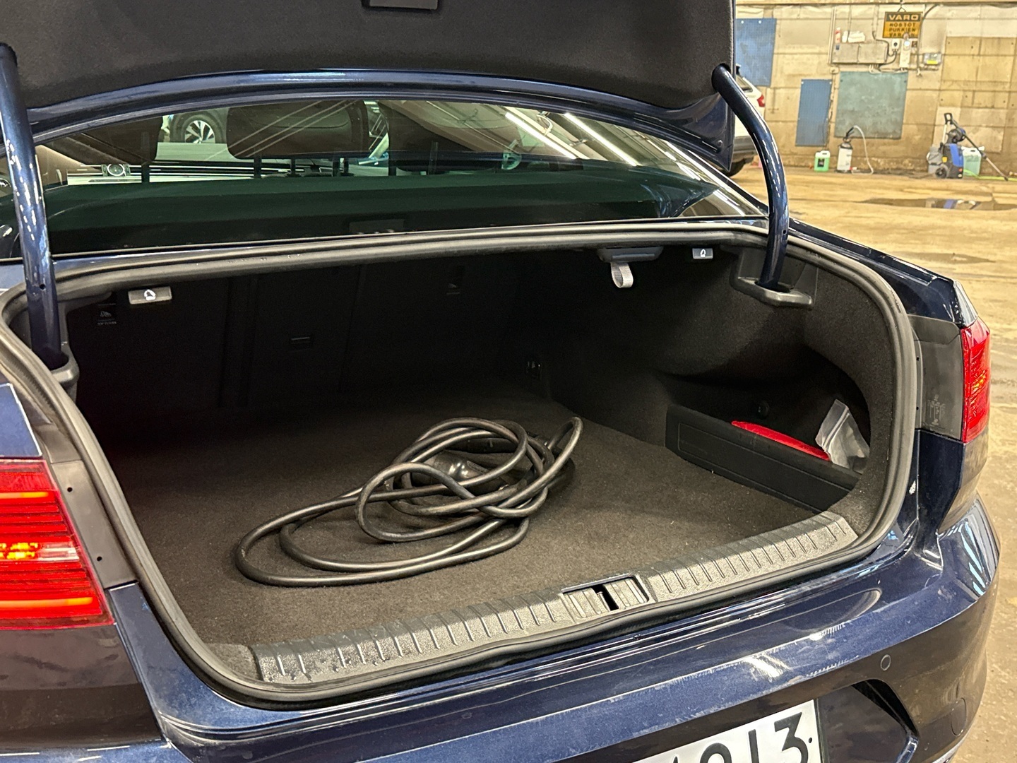 VOLKSWAGEN Passat 2016