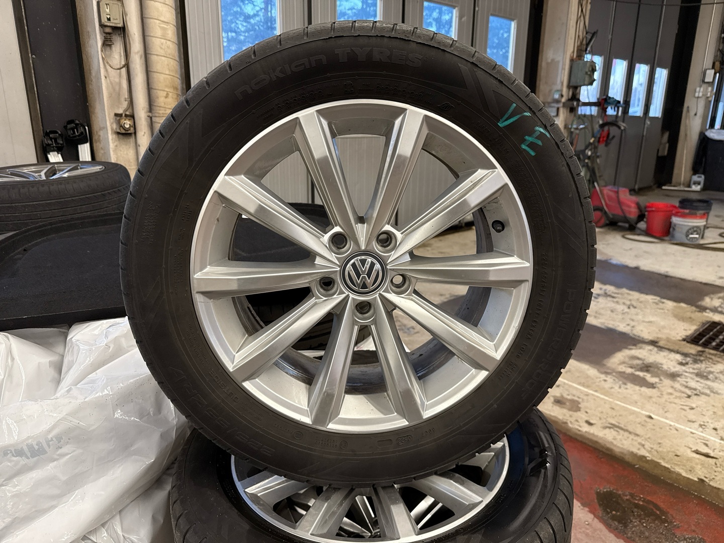 VOLKSWAGEN Passat 2016