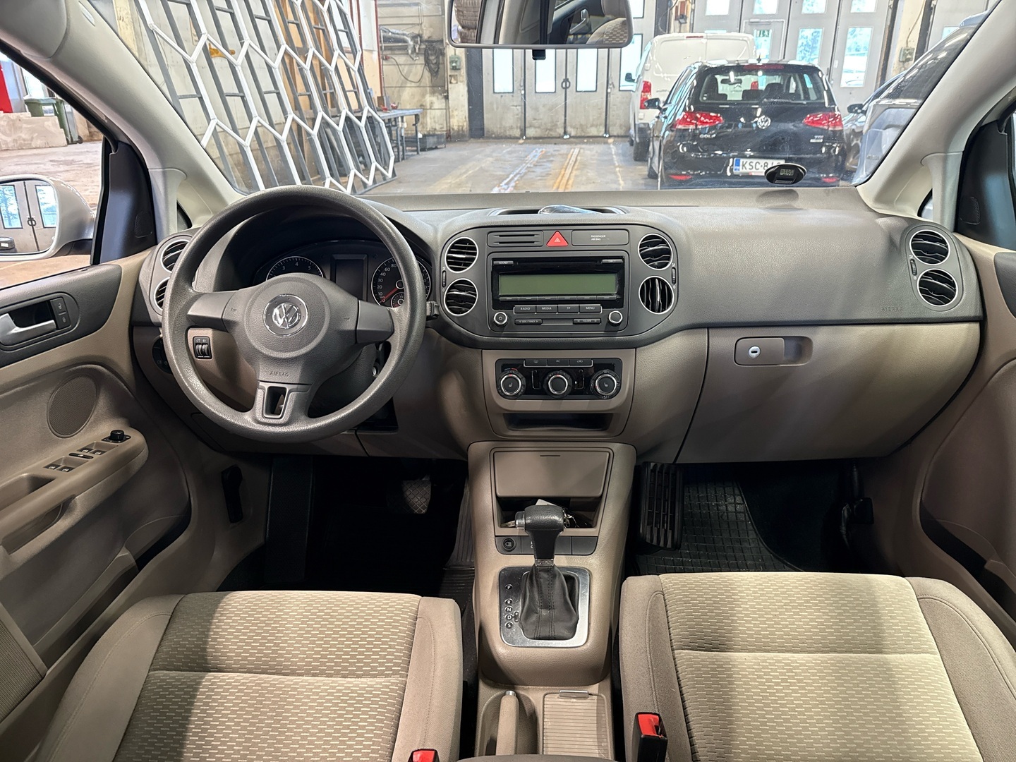 VOLKSWAGEN Golf Plus 2009