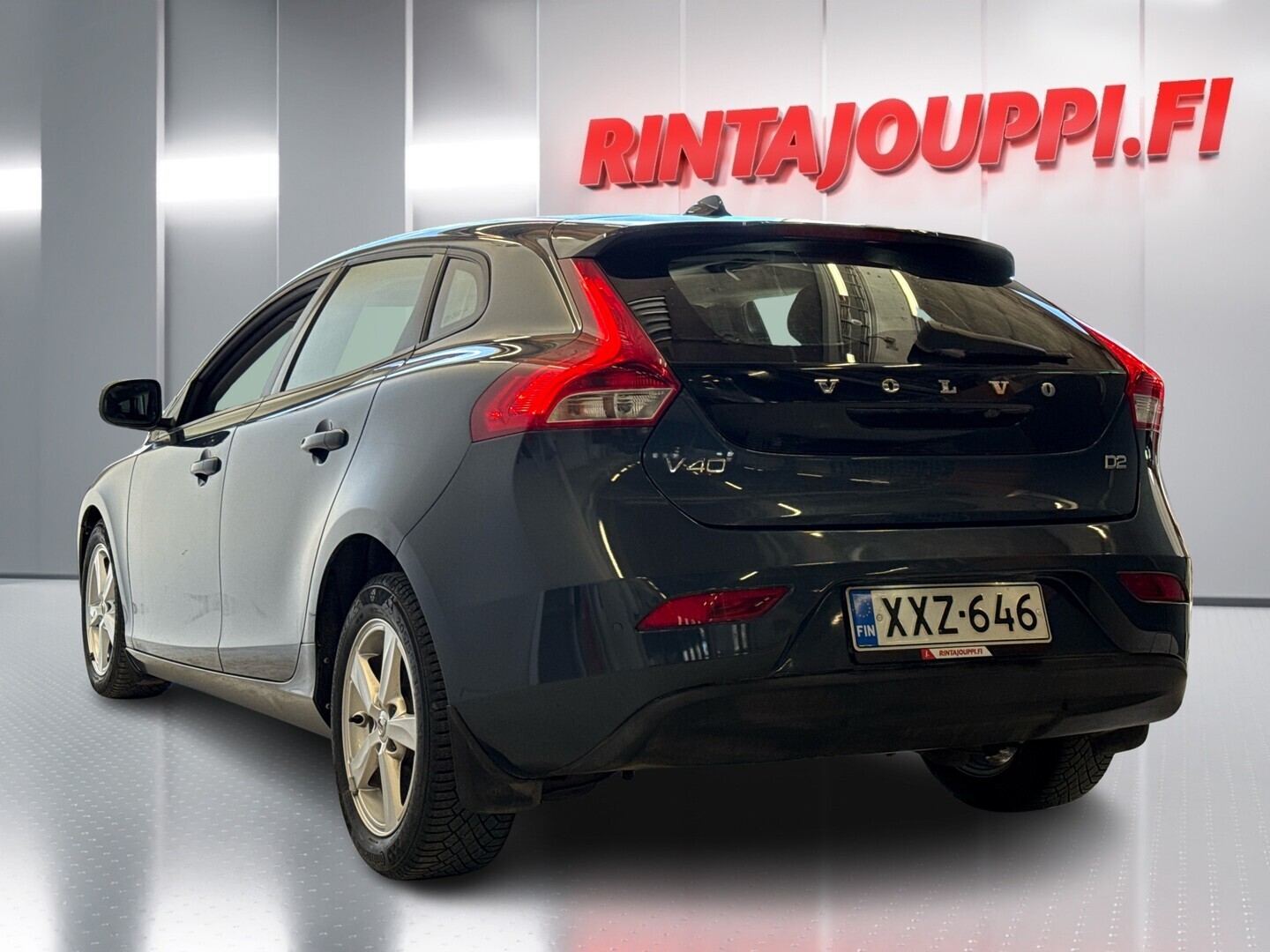 VOLVO V40 2017
