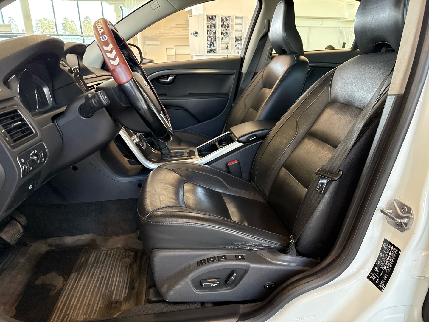 VOLVO S80 2015