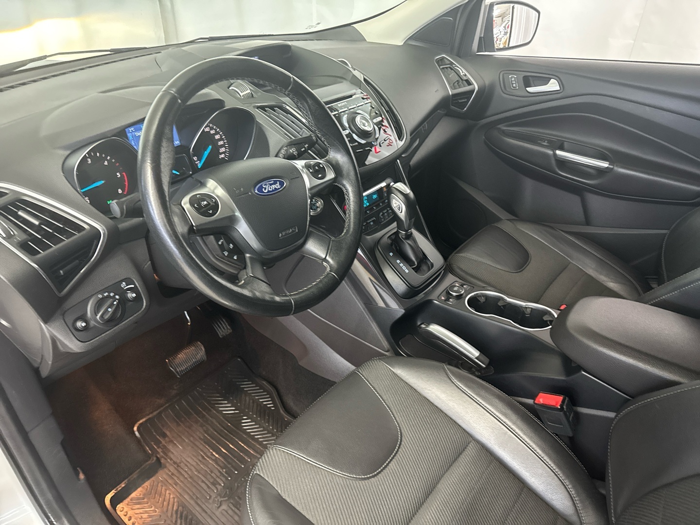FORD Kuga 2015