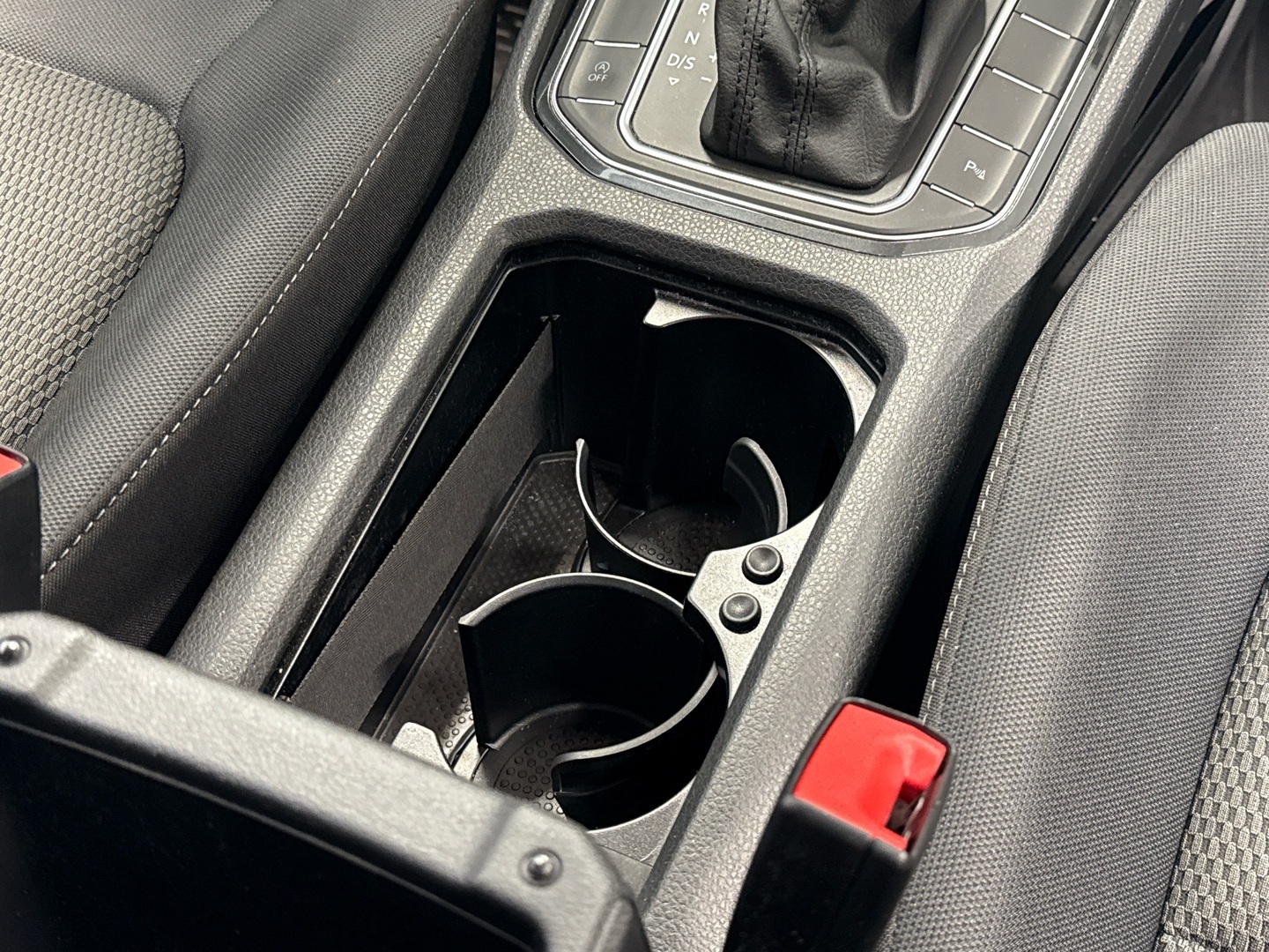 VOLKSWAGEN Golf Sportsvan 2018