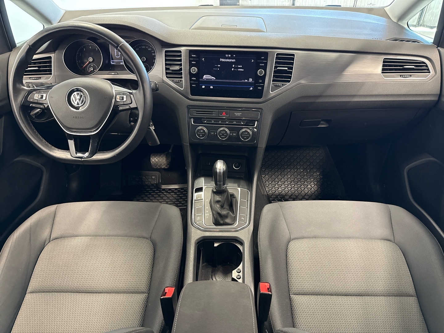 VOLKSWAGEN Golf Sportsvan 2018