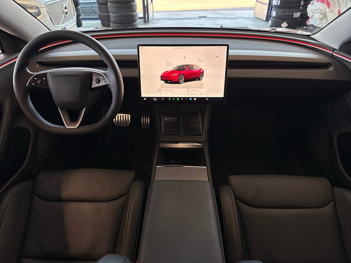 TESLA Model 3 2024