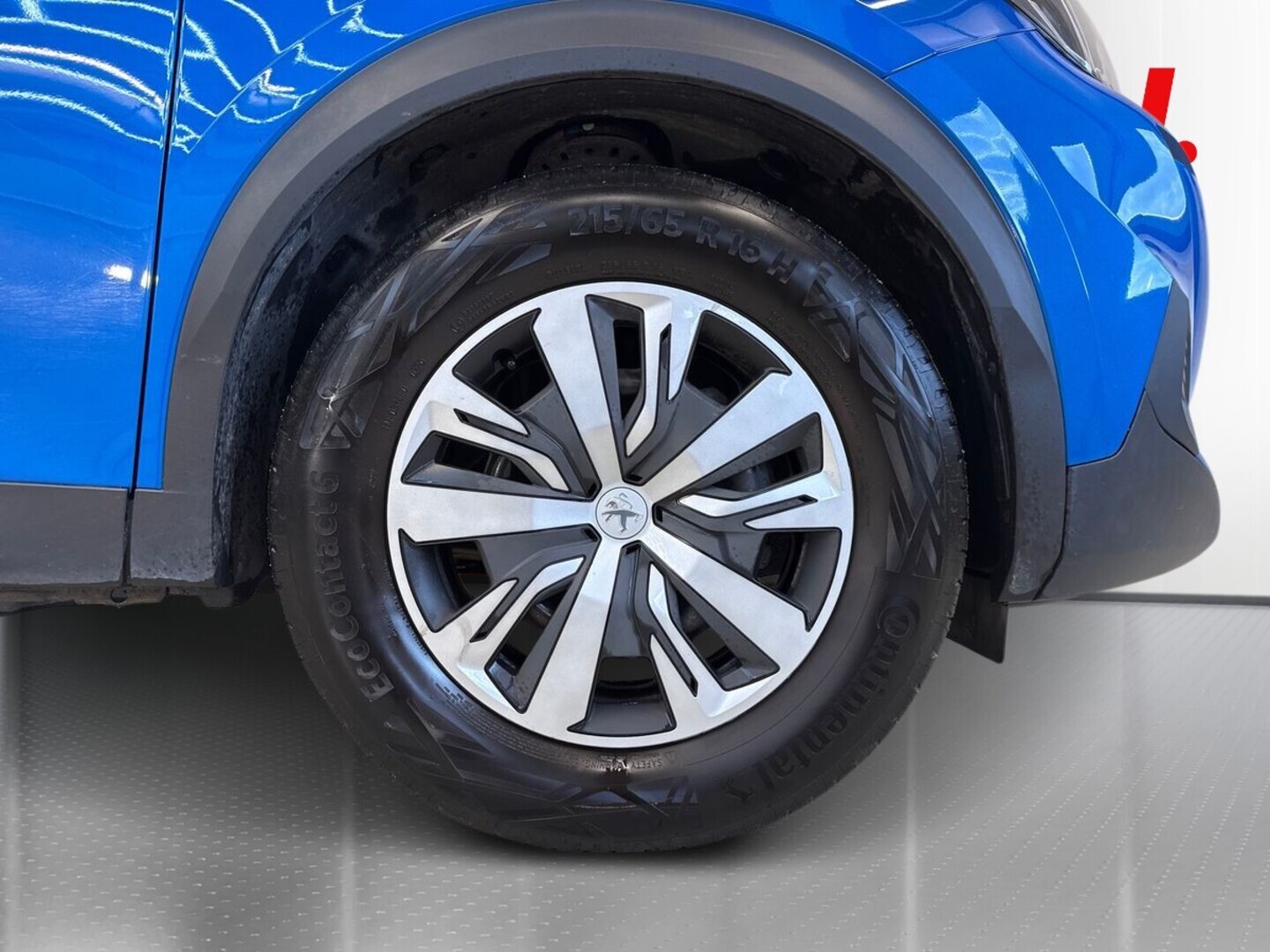 PEUGEOT 2008 2020