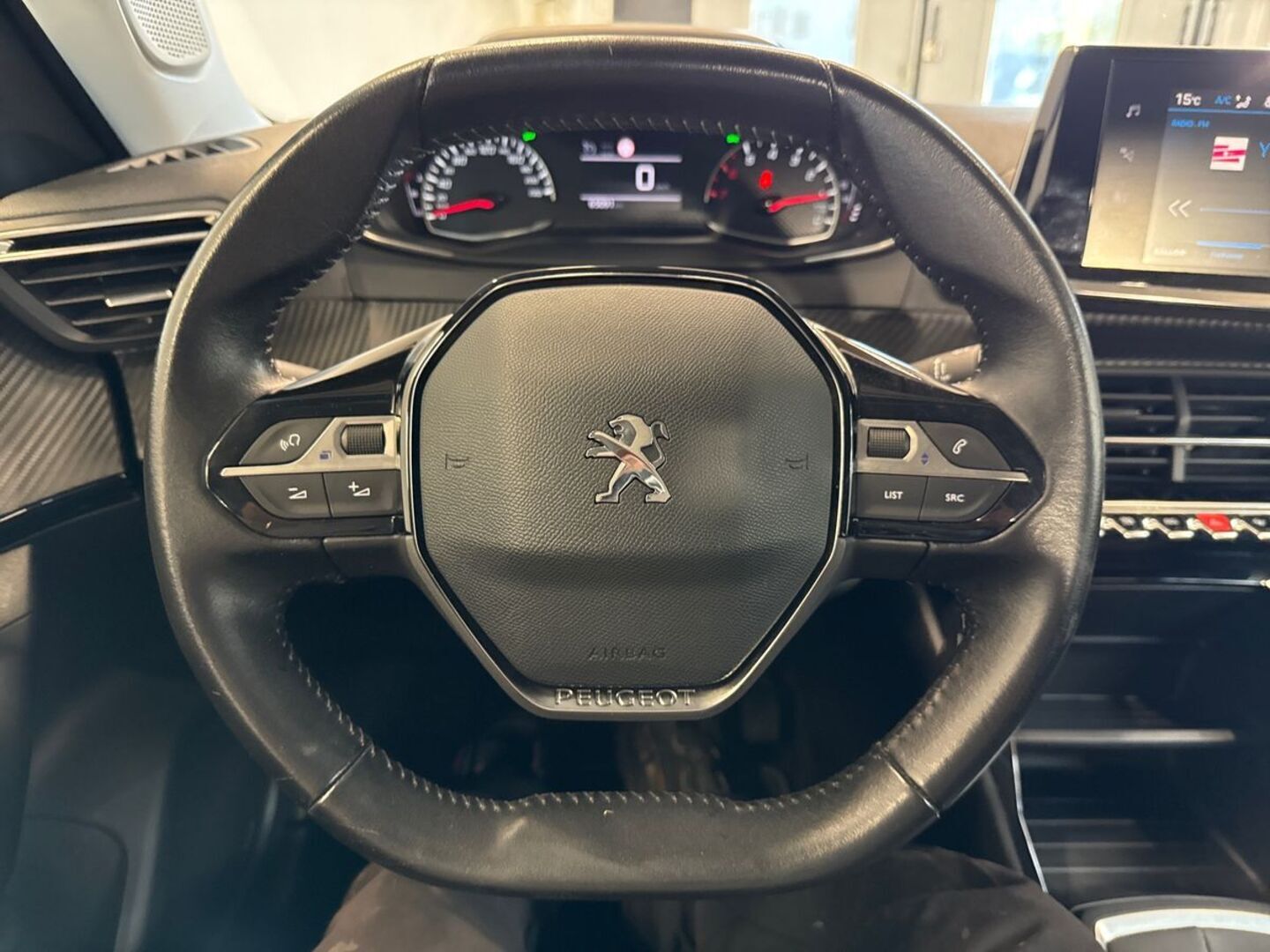 PEUGEOT 2008 2020