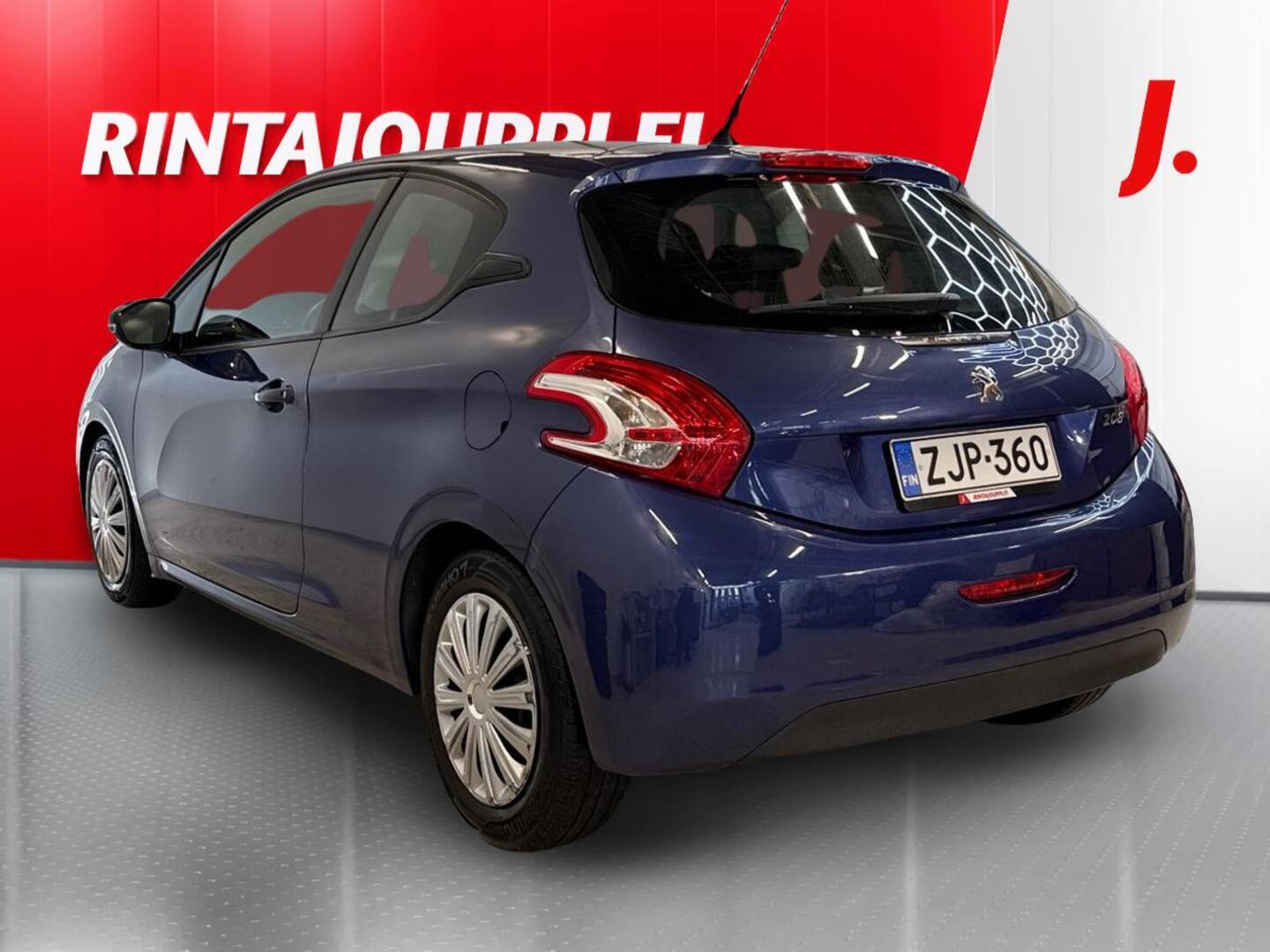 PEUGEOT 208 2013