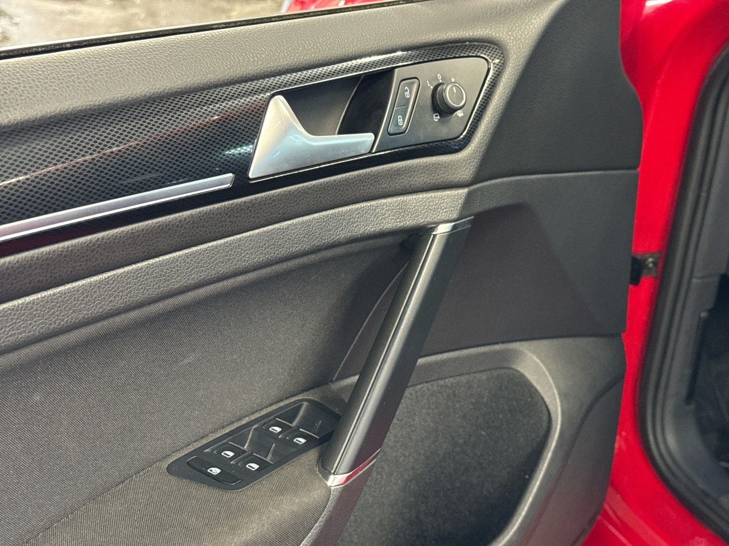 VOLKSWAGEN Golf 2015