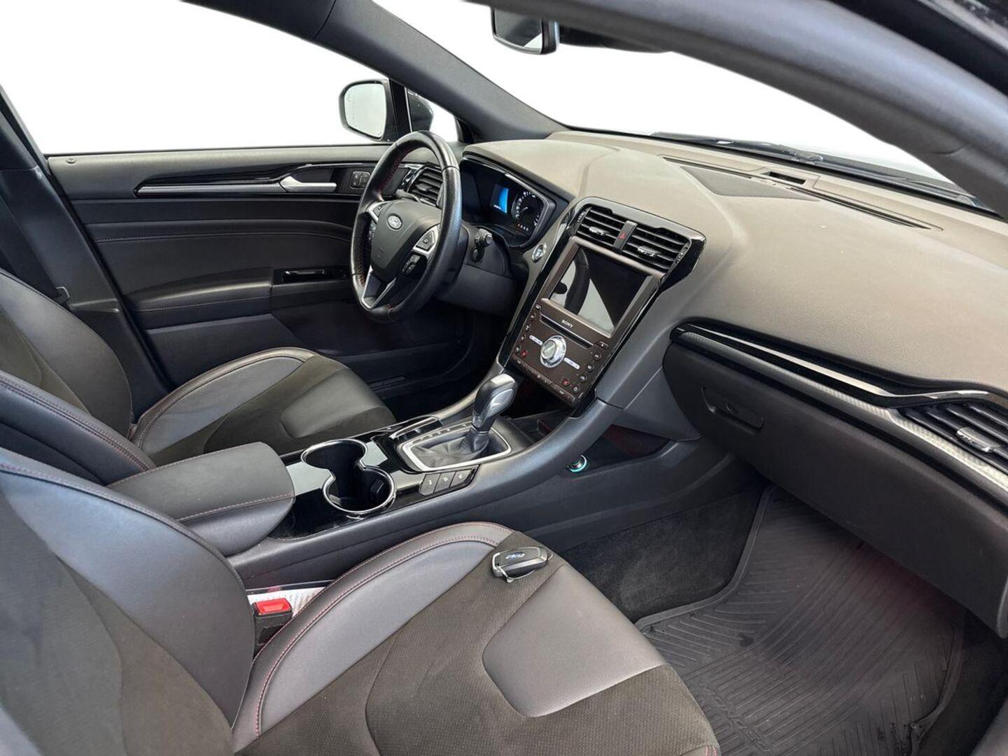 FORD Mondeo 9