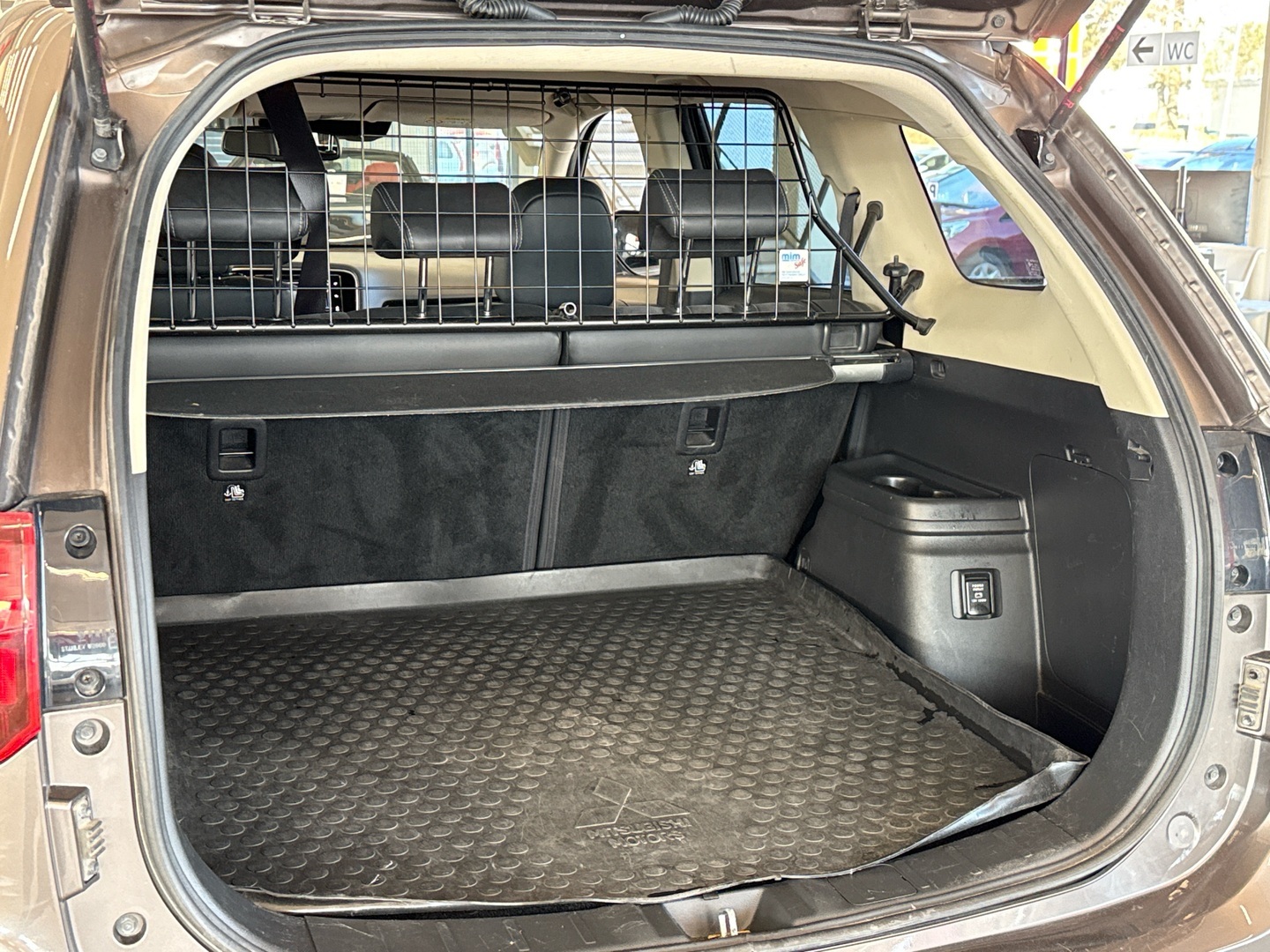 MITSUBISHI Outlander PHEV 2019