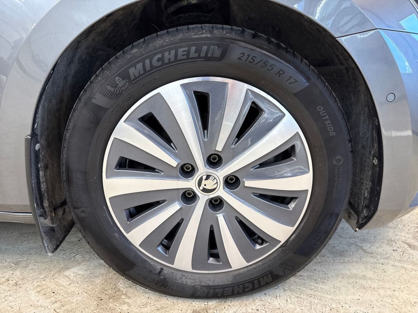 SKODA Superb 15
