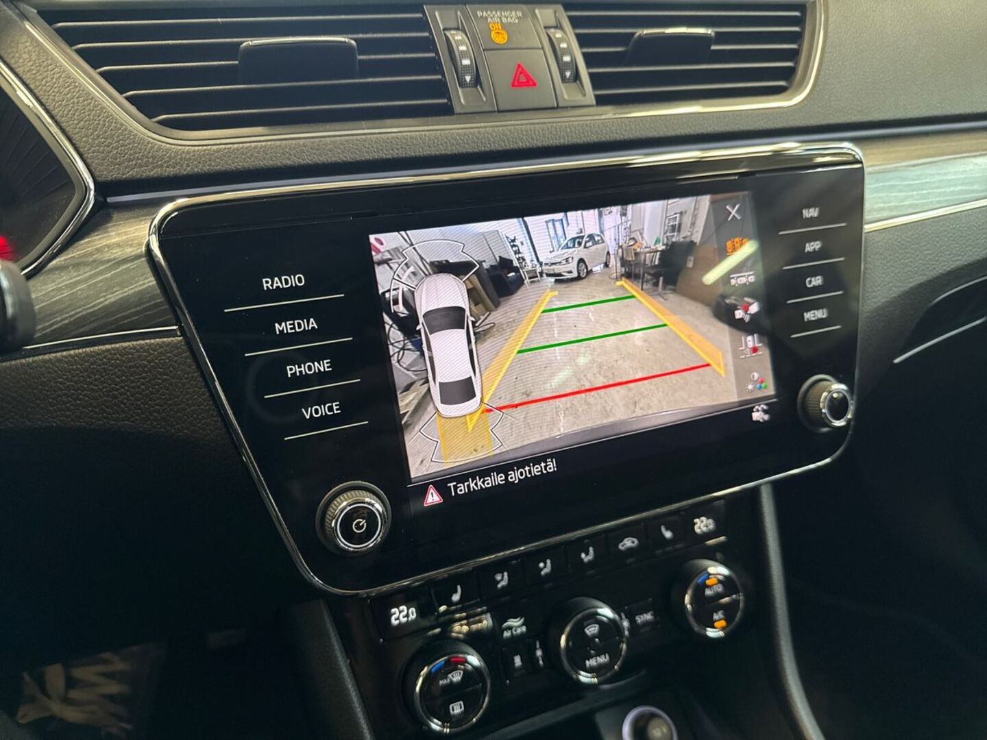 SKODA Superb 27