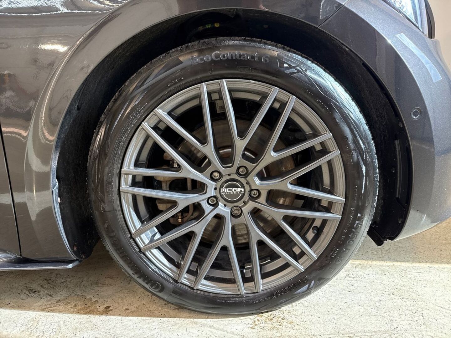 CUPRA Born 15
