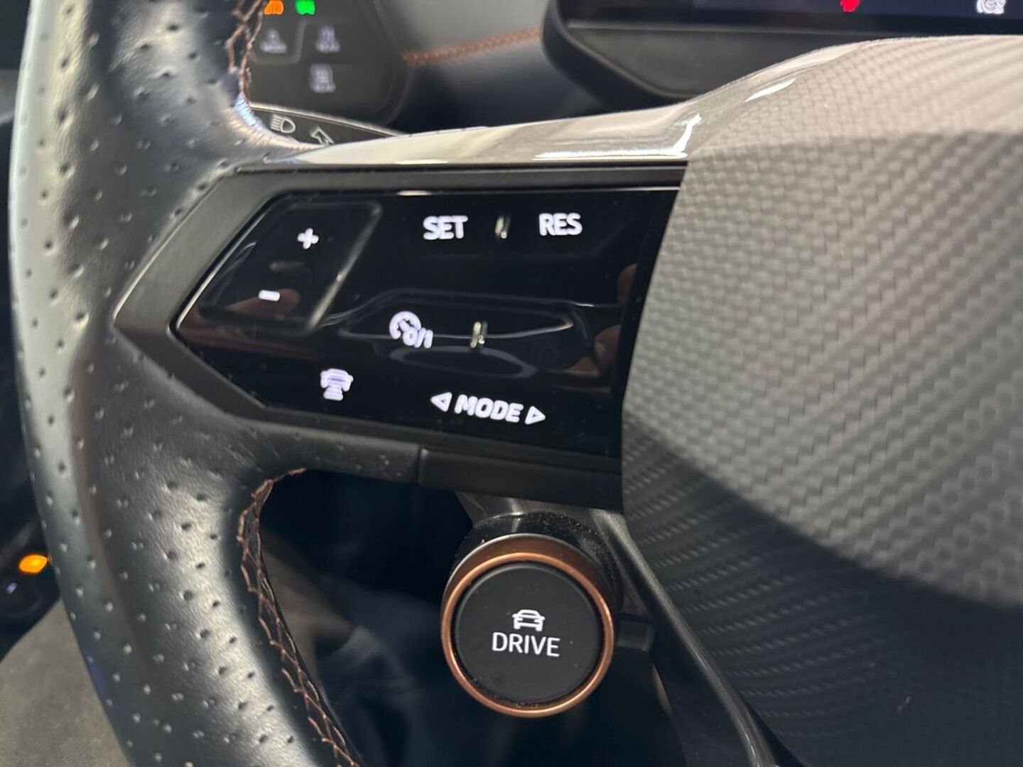 CUPRA Born 22
