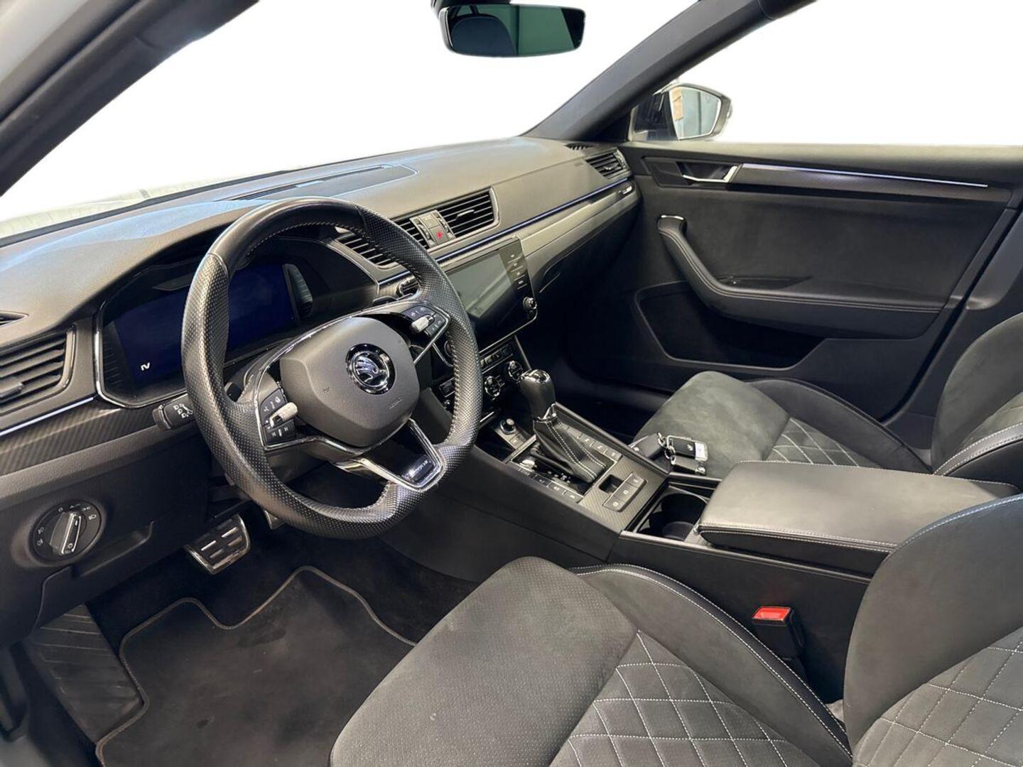 SKODA Superb 7