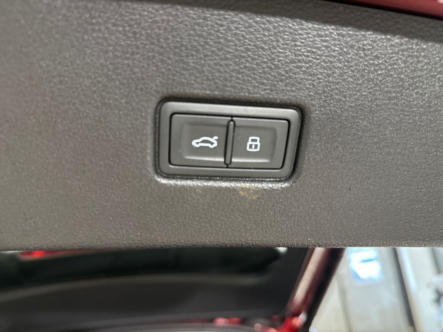 AUDI Q5 2023