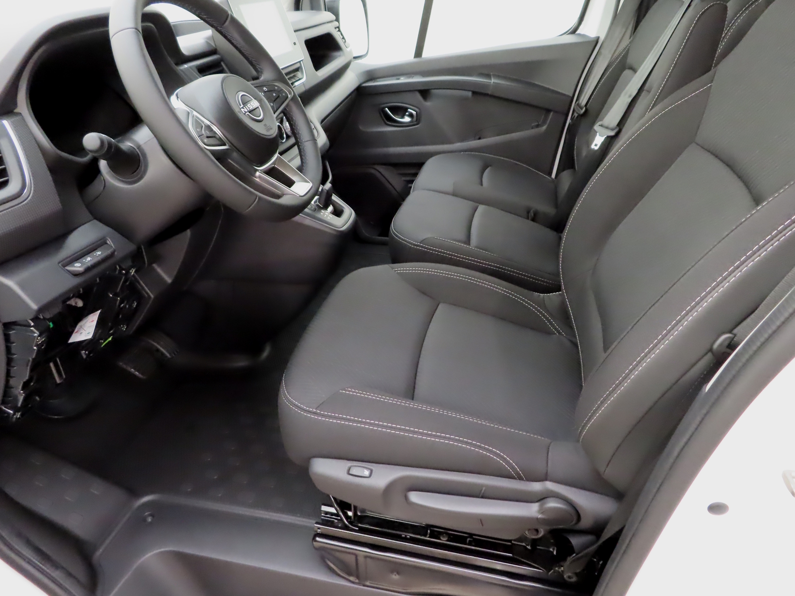 Nissan Primastar 2025