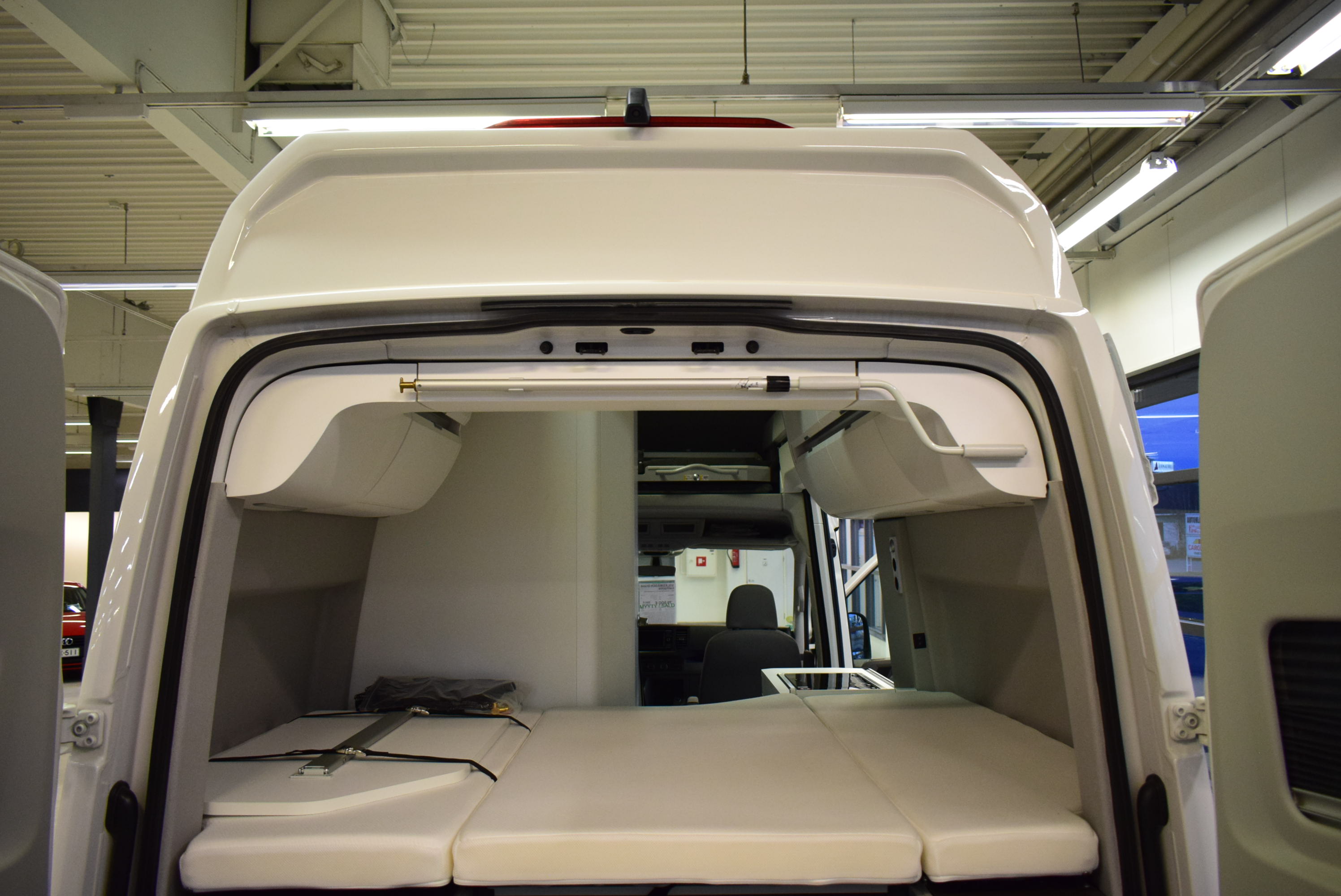 VOLKSWAGEN Grand California 2023