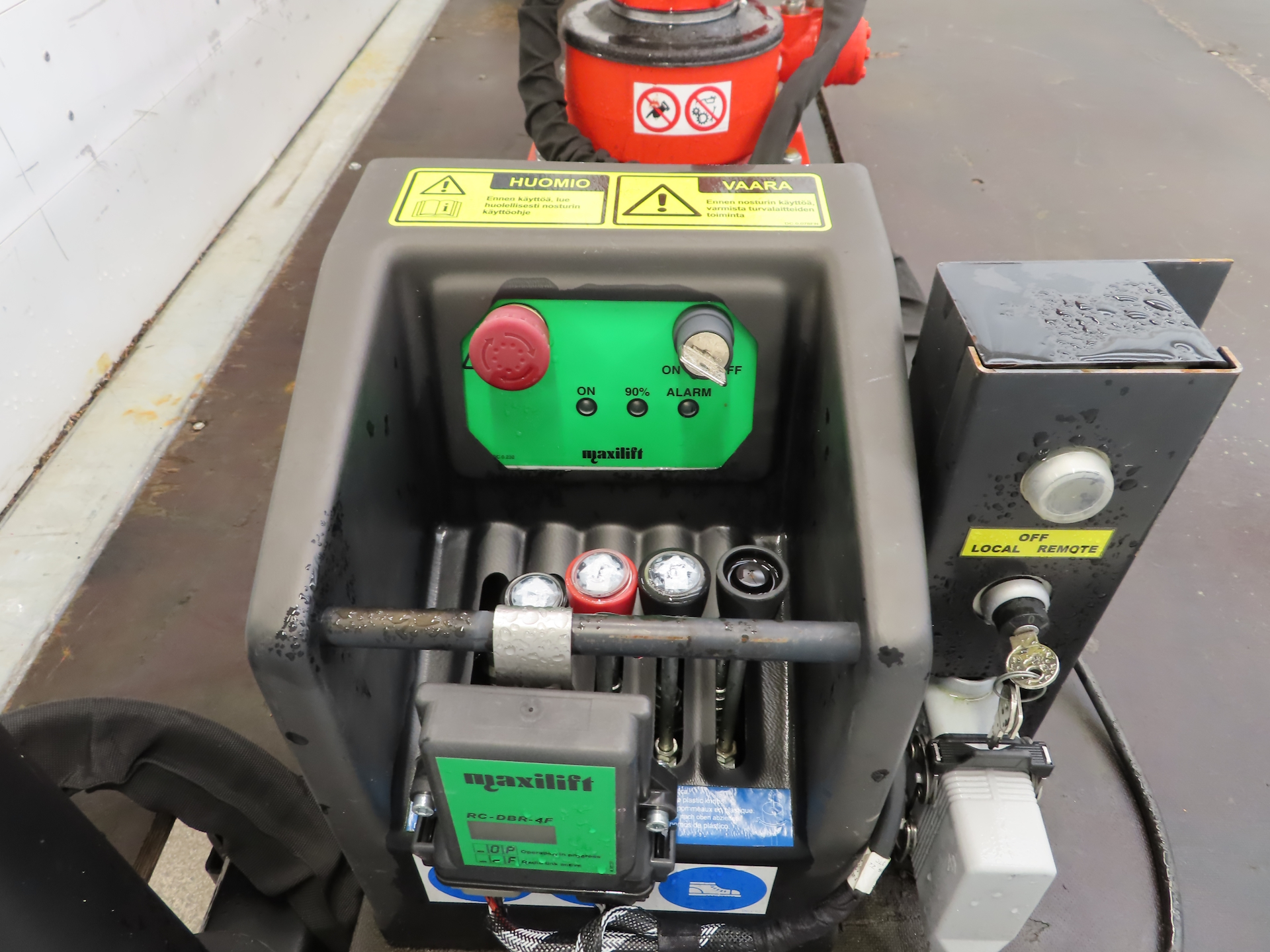 MITSUBISHI FUSO Canter 2015