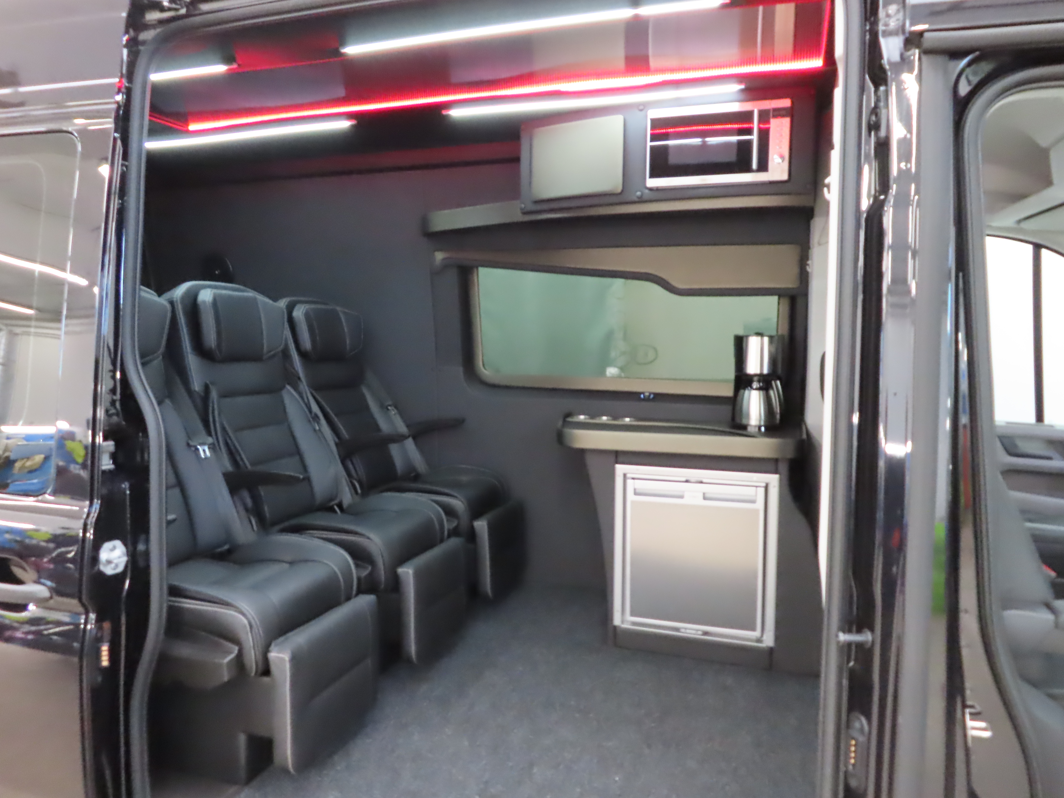 VOLKSWAGEN CRAFTER 2026