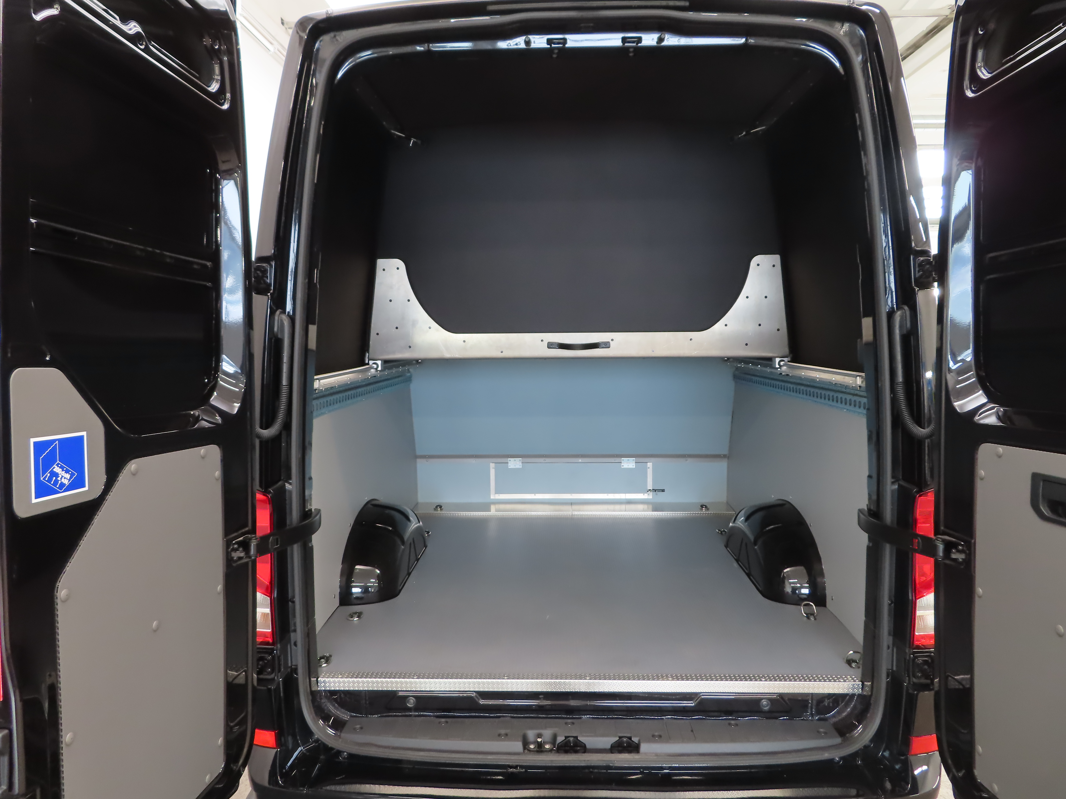 VOLKSWAGEN CRAFTER 2026