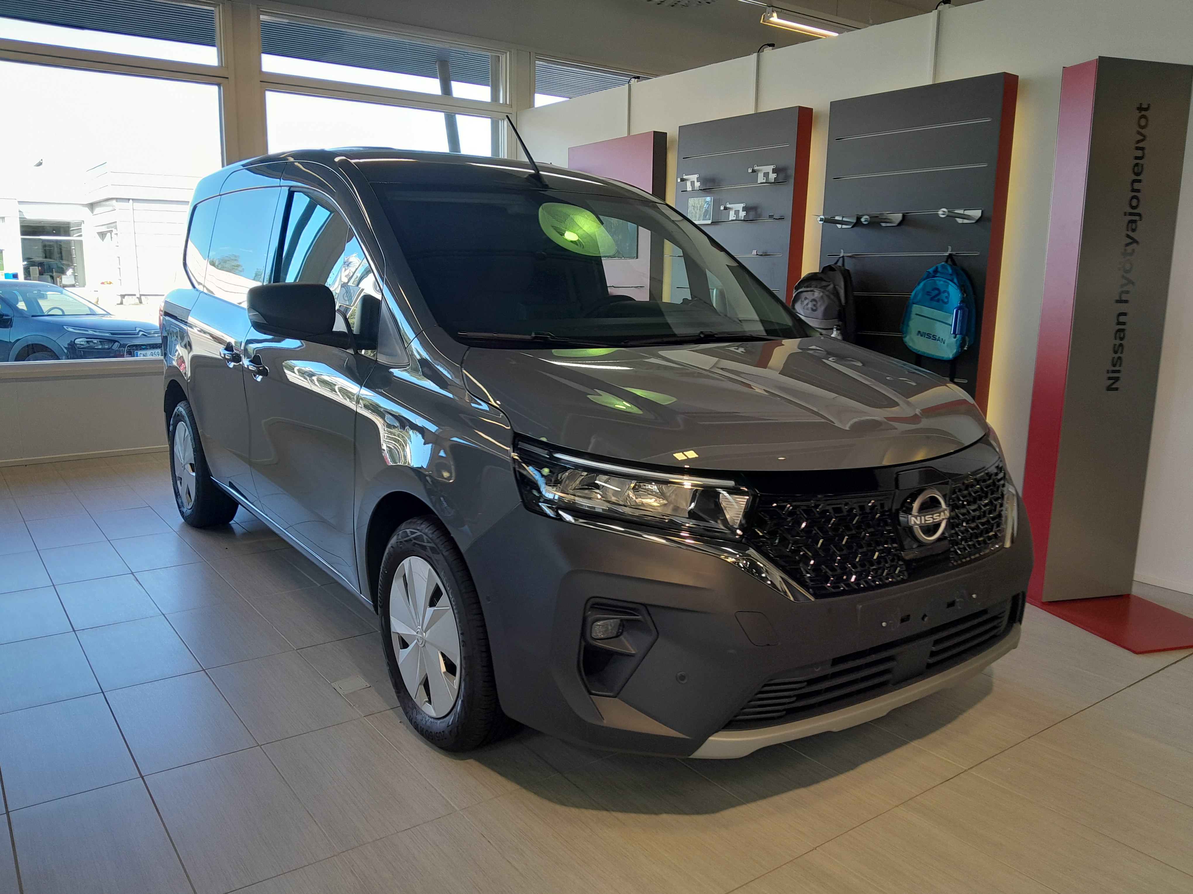 NISSAN TOWNSTAR 2023