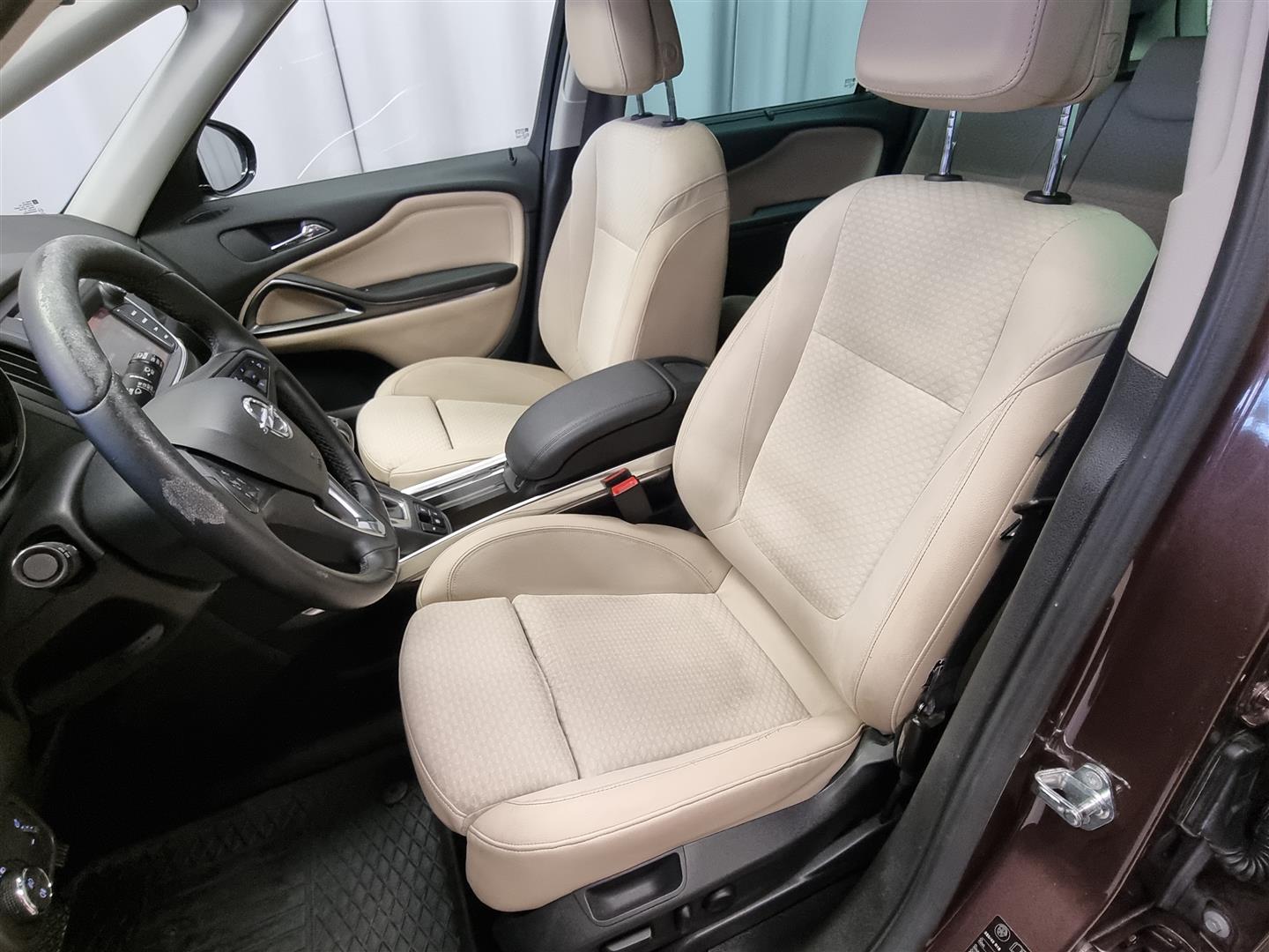OPEL Zafira 2017